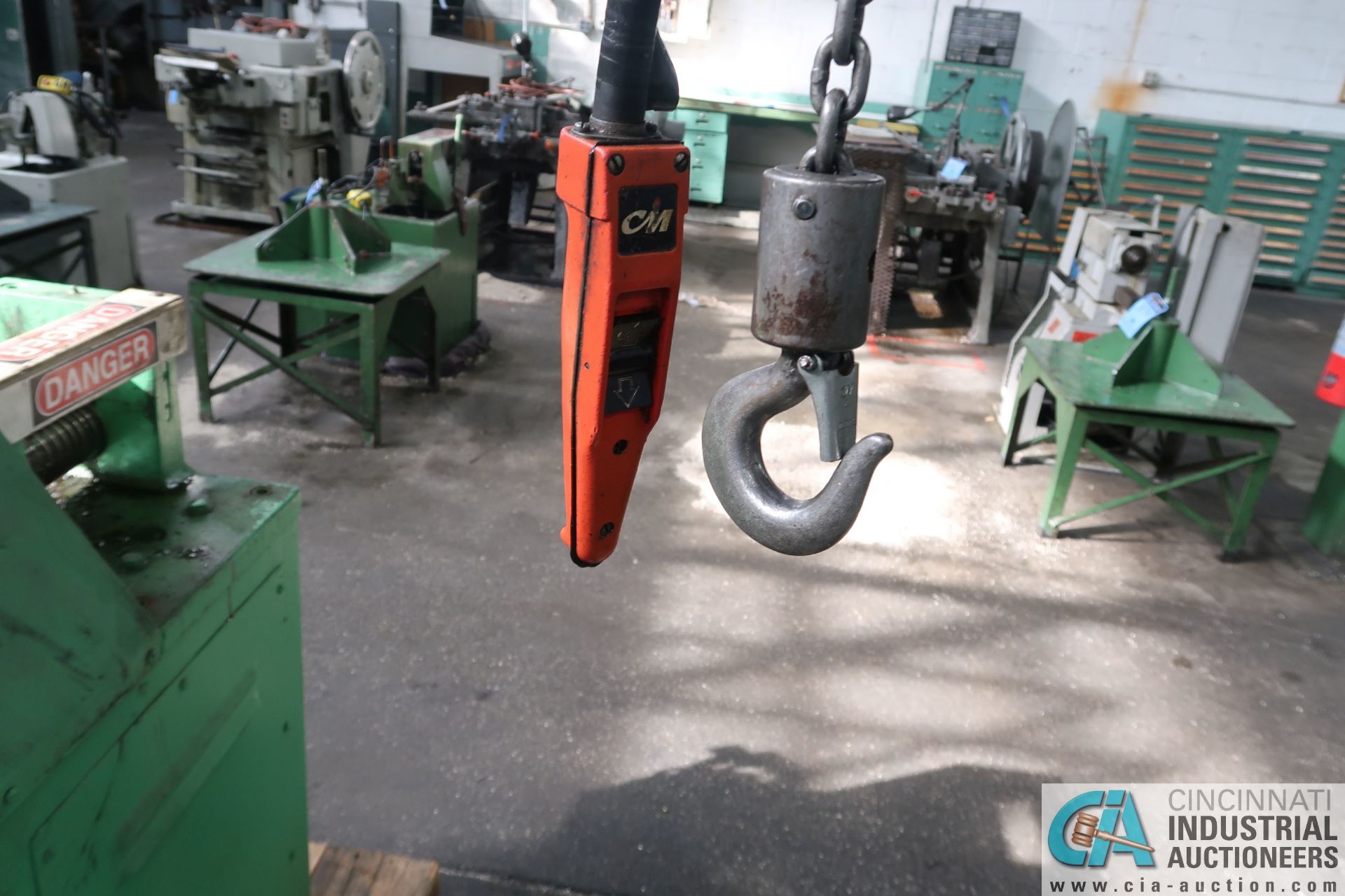 500 LB CHAIN HOISTS ** NO RAIL ** - Image 2 of 2