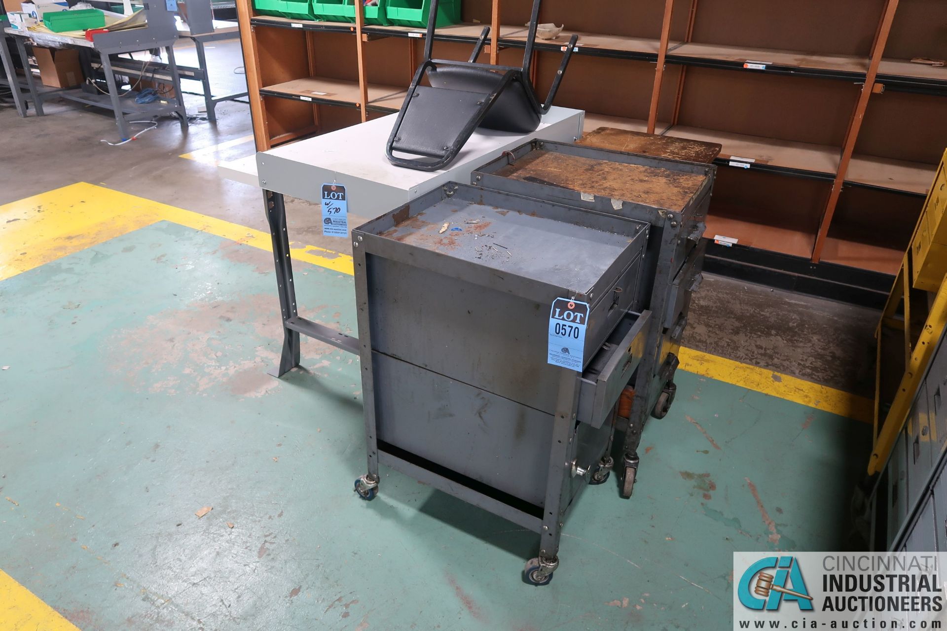 (LOT) STEEL CARTS