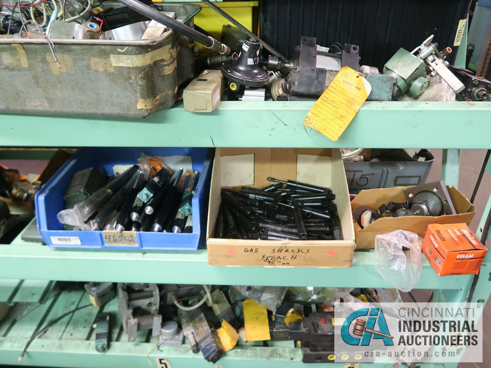 CONTENTS OF (6) RACKS INCLUDING MISCELLANEOUS PNEUMATIC CYLINDERS AND CONTROL VALVES **NO RACKS** - Image 38 of 39