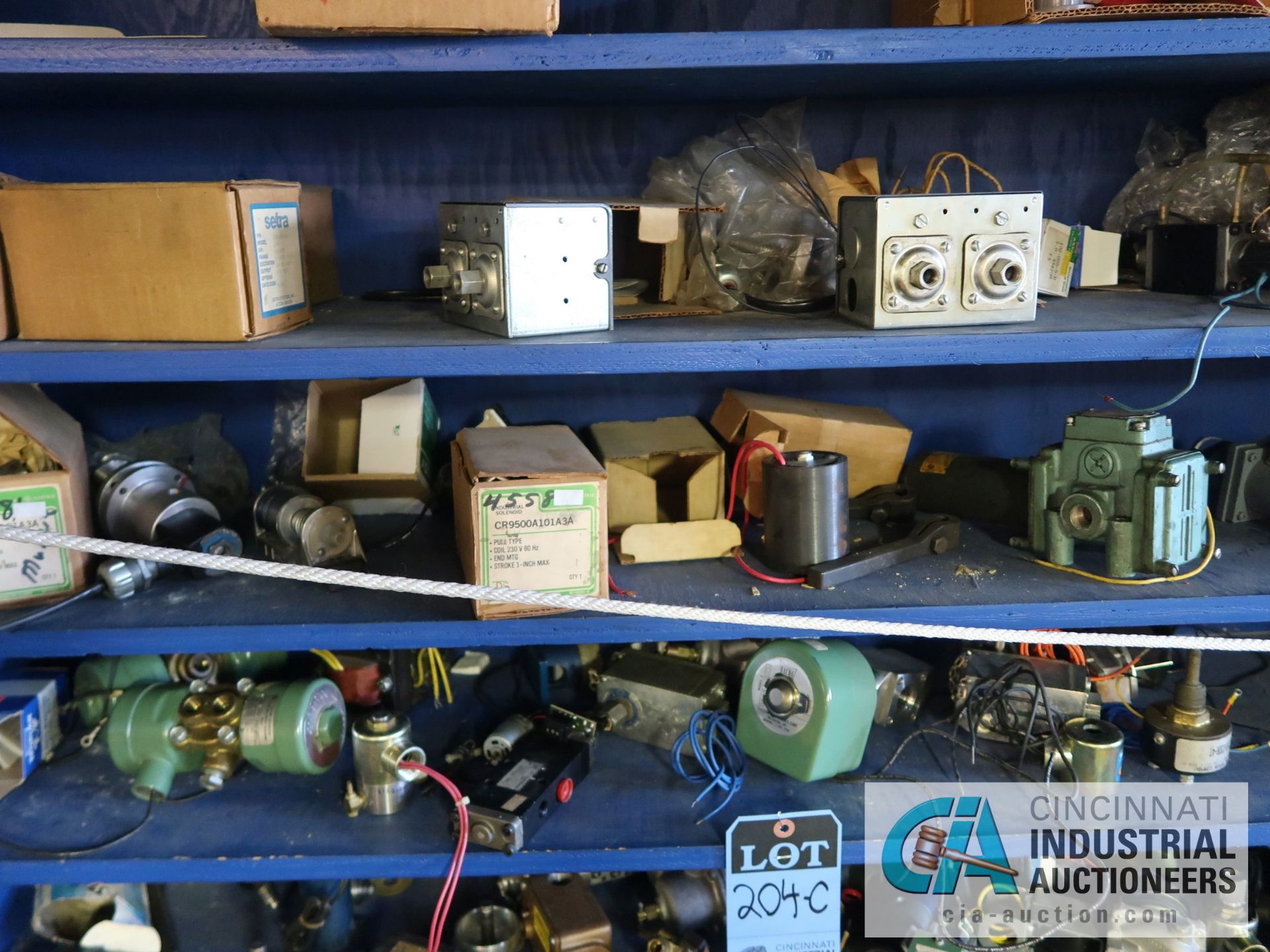 CONTENTS OF BLUE SHELF UNIT APPROX. (100) FRACTIONAL MOTORS - BOTH SIDE OF SHELF - Image 5 of 9