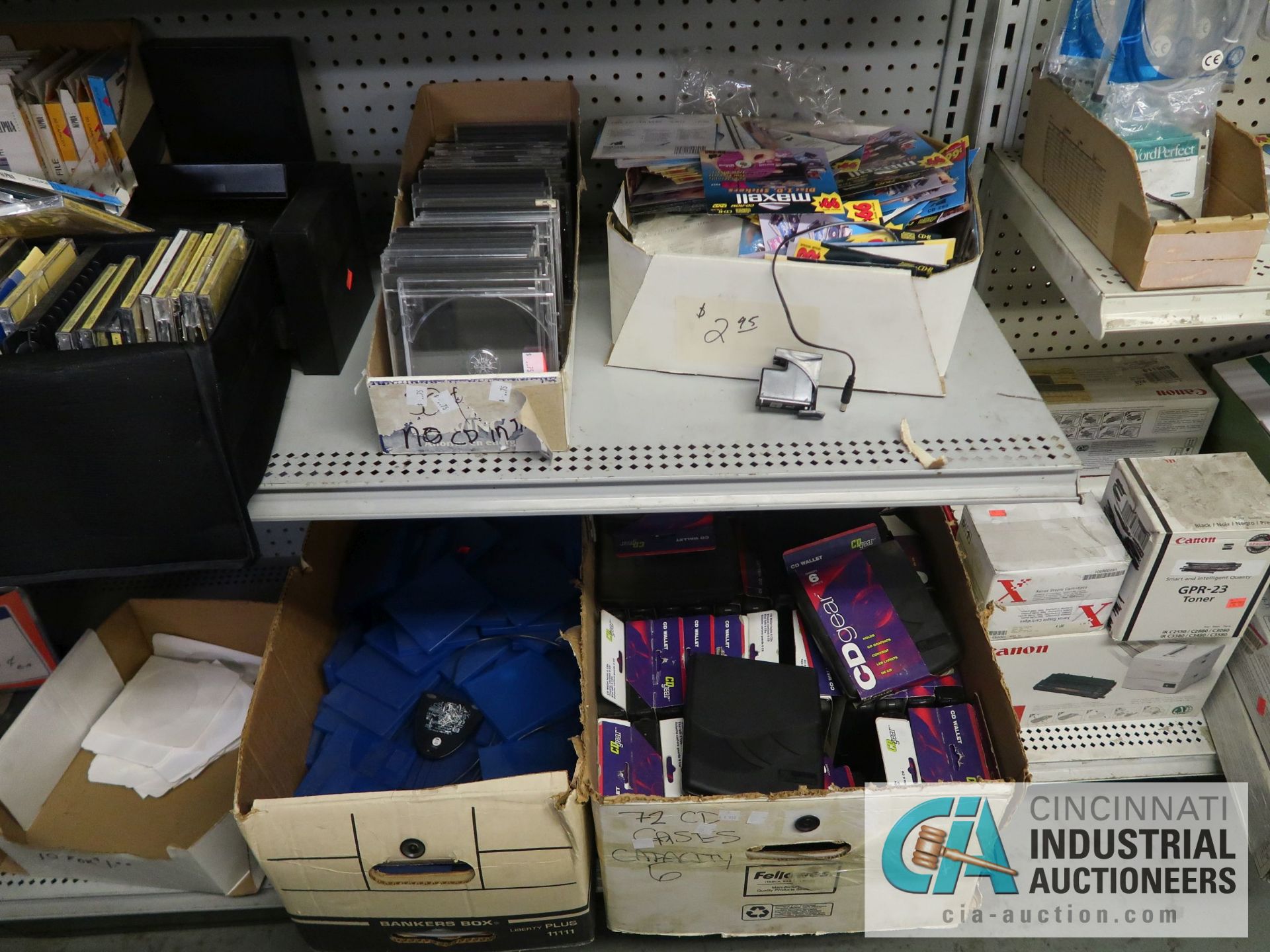 (LOT) CONTENTS OF DISPLAY RACKS INCLUDING TONERS, CELL PHONE HOLDERS AND CASES, PRINTER CABLES, - Image 5 of 7