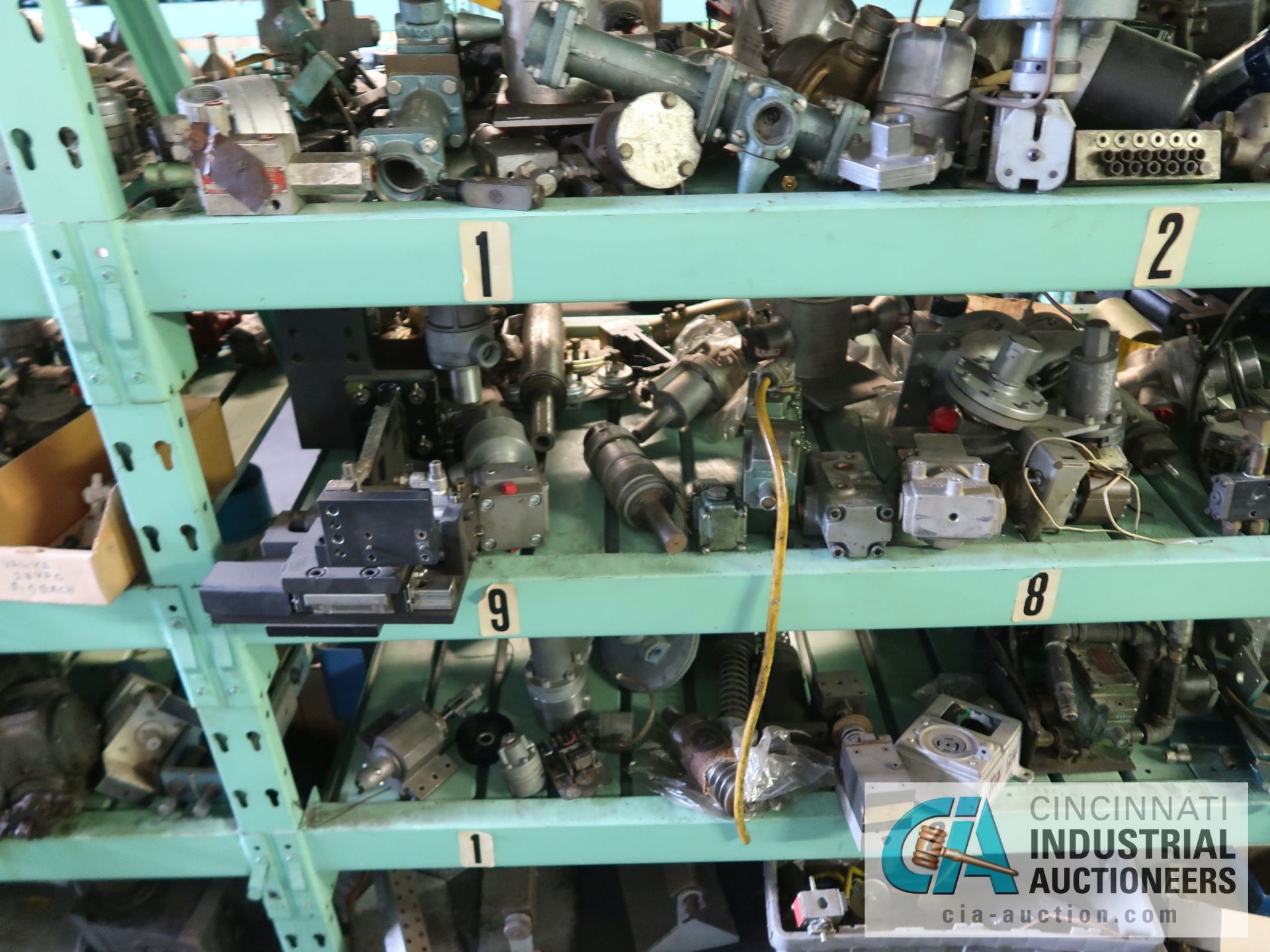 CONTENTS OF (6) RACKS INCLUDING MISCELLANEOUS PNEUMATIC CYLINDERS AND CONTROL VALVES **NO RACKS** - Image 28 of 39