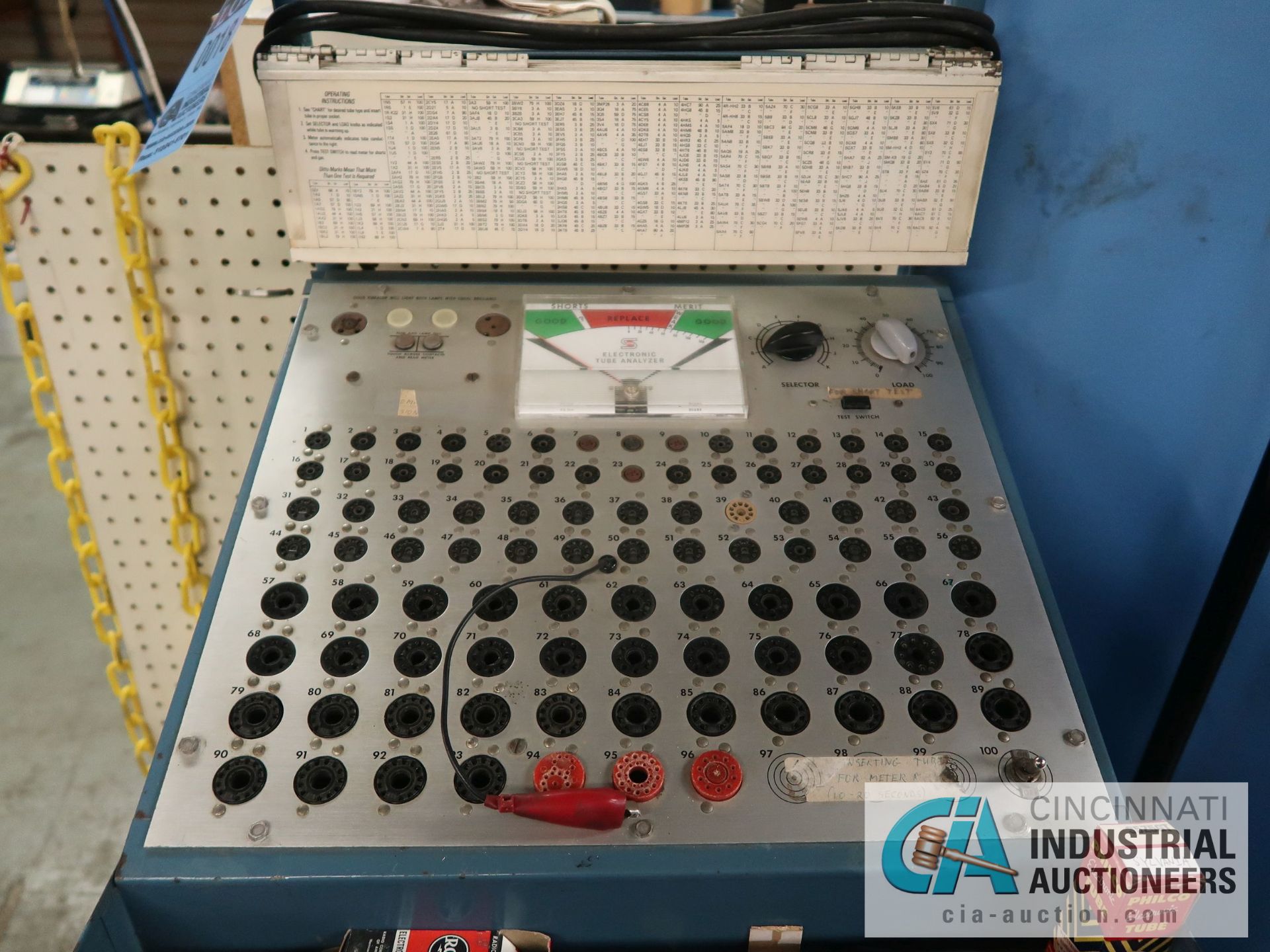 TV AND RADIO TUBE TEST ANALYZER WITH DISPLAY RACK - Image 2 of 3