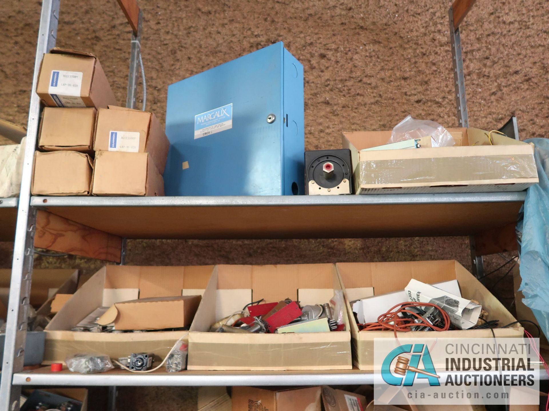 CONTENTS OF (16) SHELVES INCLUDING MISCELLANEOUS VALVES, THERMOSTATS, ANALYZERS, ELECTRICAL, CONTROL - Image 26 of 47