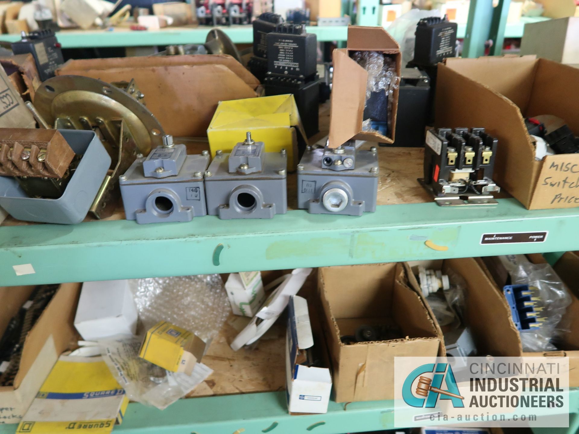 (LOT) CONTENTS OF (3) SECTION GREEN RACK - ALLEN BRADLEY ELECTRICAL COMPONENTS, INDUSTRIAL - Image 10 of 25