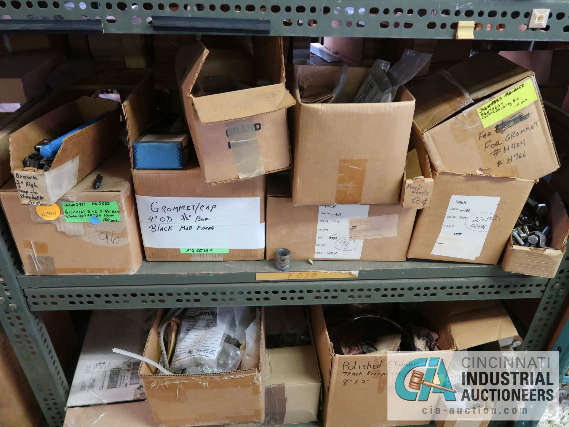 (LOT) MISCELLANEOUS CLAMPS, HANGER, HARDWARE, DRILL TOOLING, CAPS, COVERS, SPACERS, WASHERS **NO - Image 14 of 34