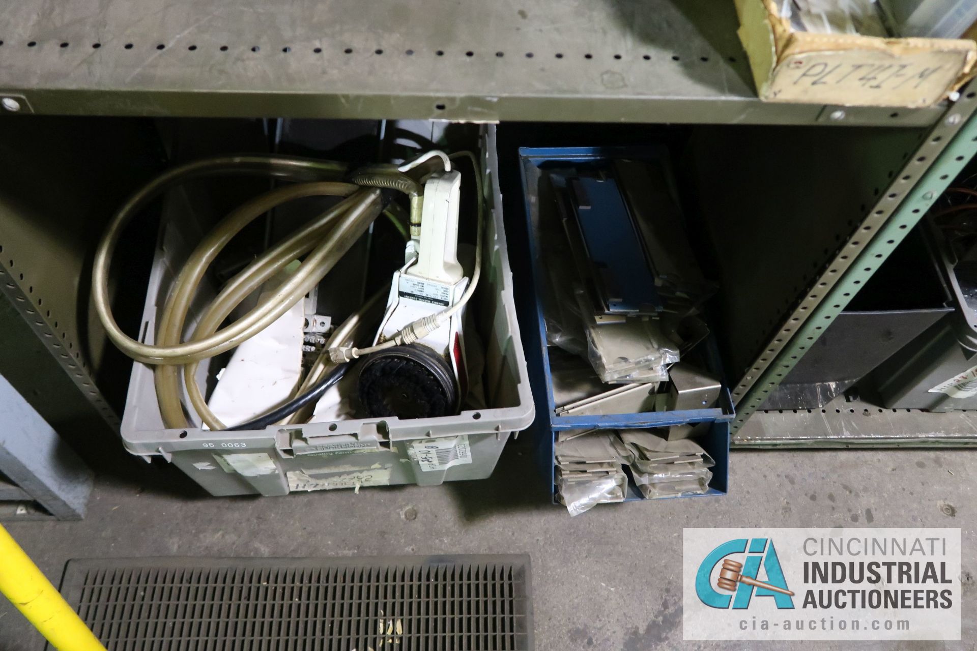 (LOT) ASSORTED WIRE AND OTHER ELECTRICAL - IN (8) SECTIONS SHELVING - Image 11 of 14