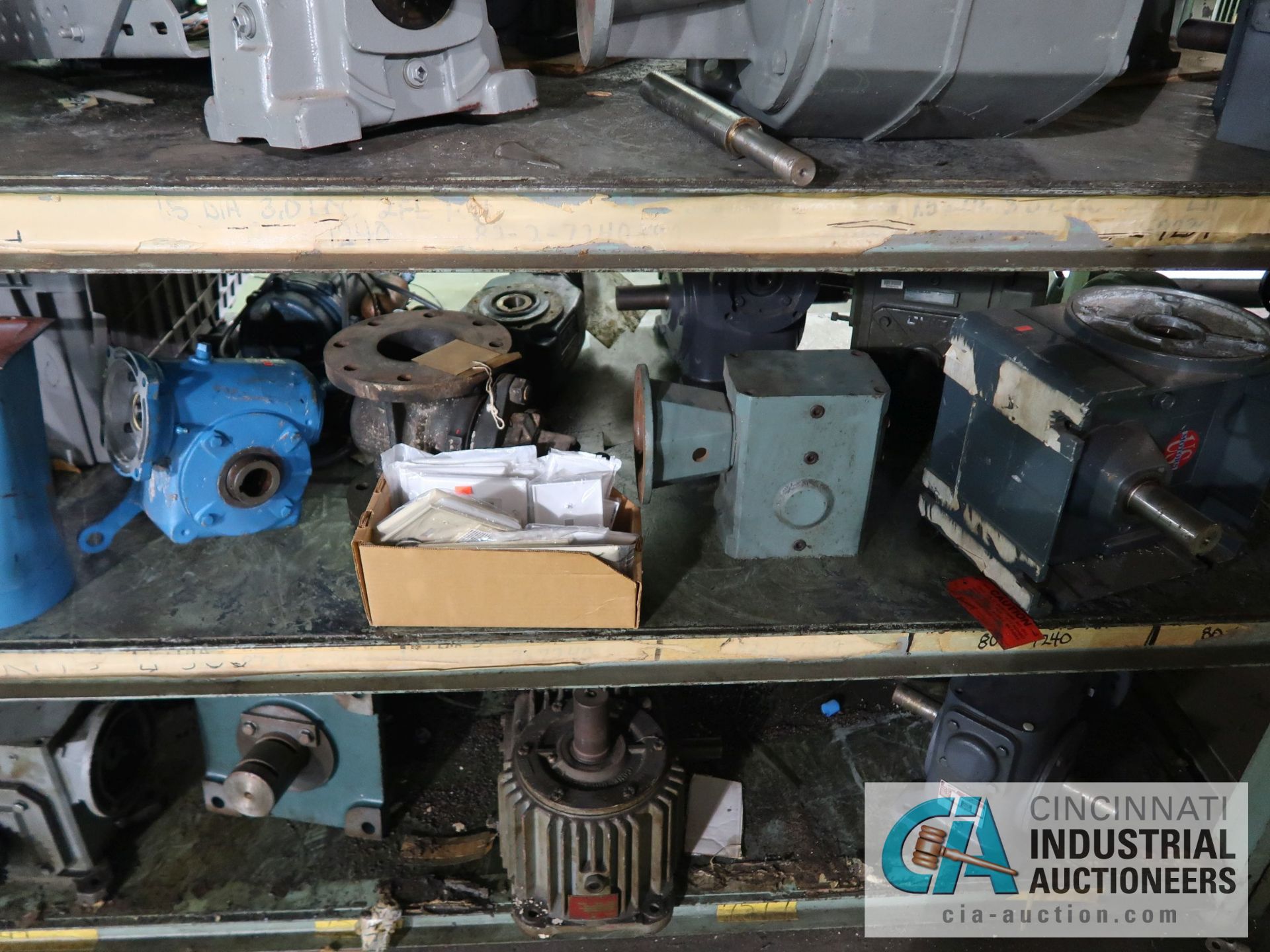 (LOT) CONTENTS OF (1) SECTION RACK - APPROX. (25) GEAR REDUCERS - Image 14 of 15