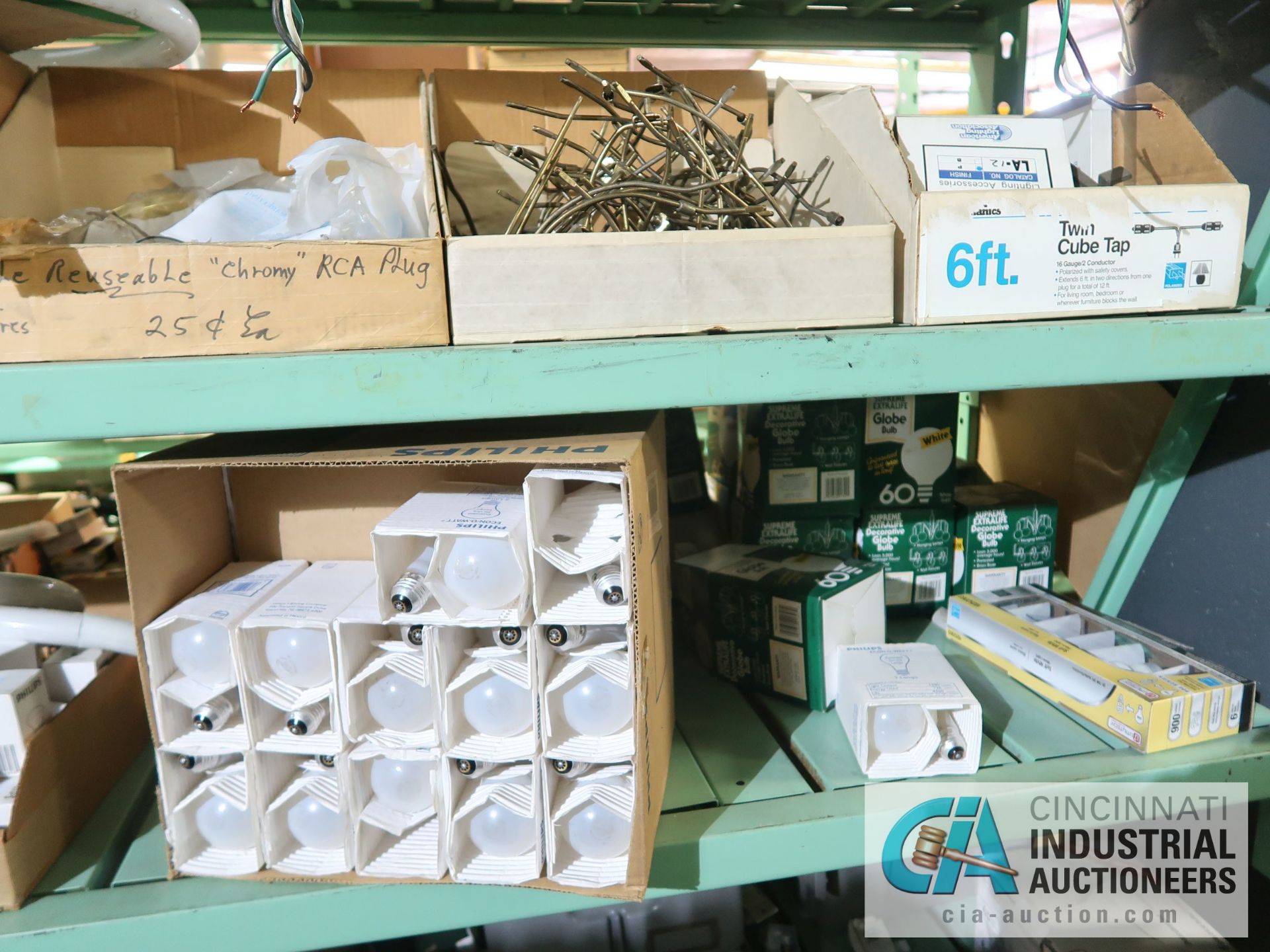 CONTENTS OF (5) RACKS INCLUDING MISCELLANEOUS LIGHTING, LAMP PARTS, VALVES **NO RACKS** - Image 12 of 25