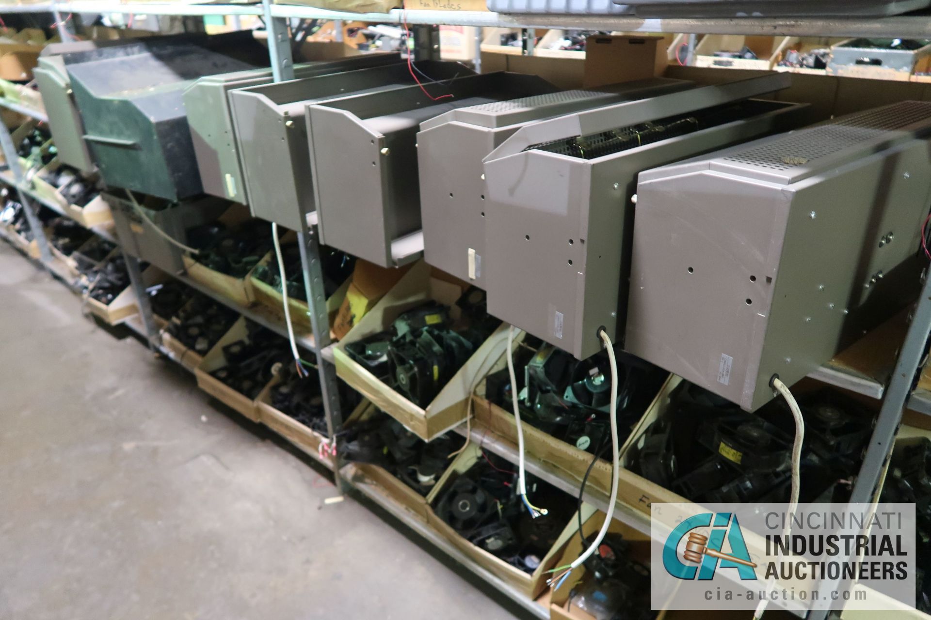 (LOT) LARGE QUANTITY OF COMPUTER FANS OF ALL SIZES ON (7) SECTIONS SHELVING - Image 17 of 21