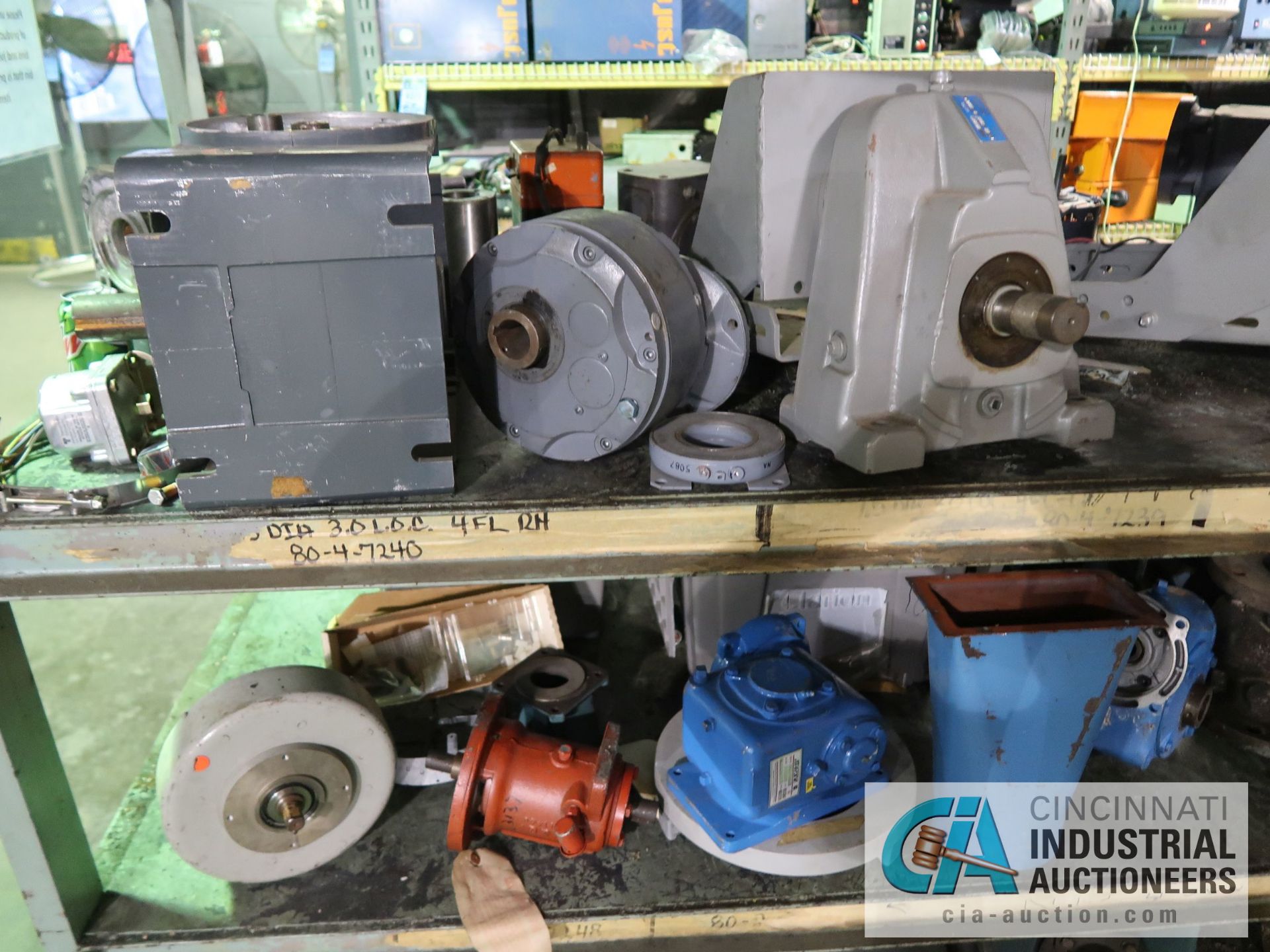 (LOT) CONTENTS OF (1) SECTION RACK - APPROX. (25) GEAR REDUCERS - Image 12 of 15