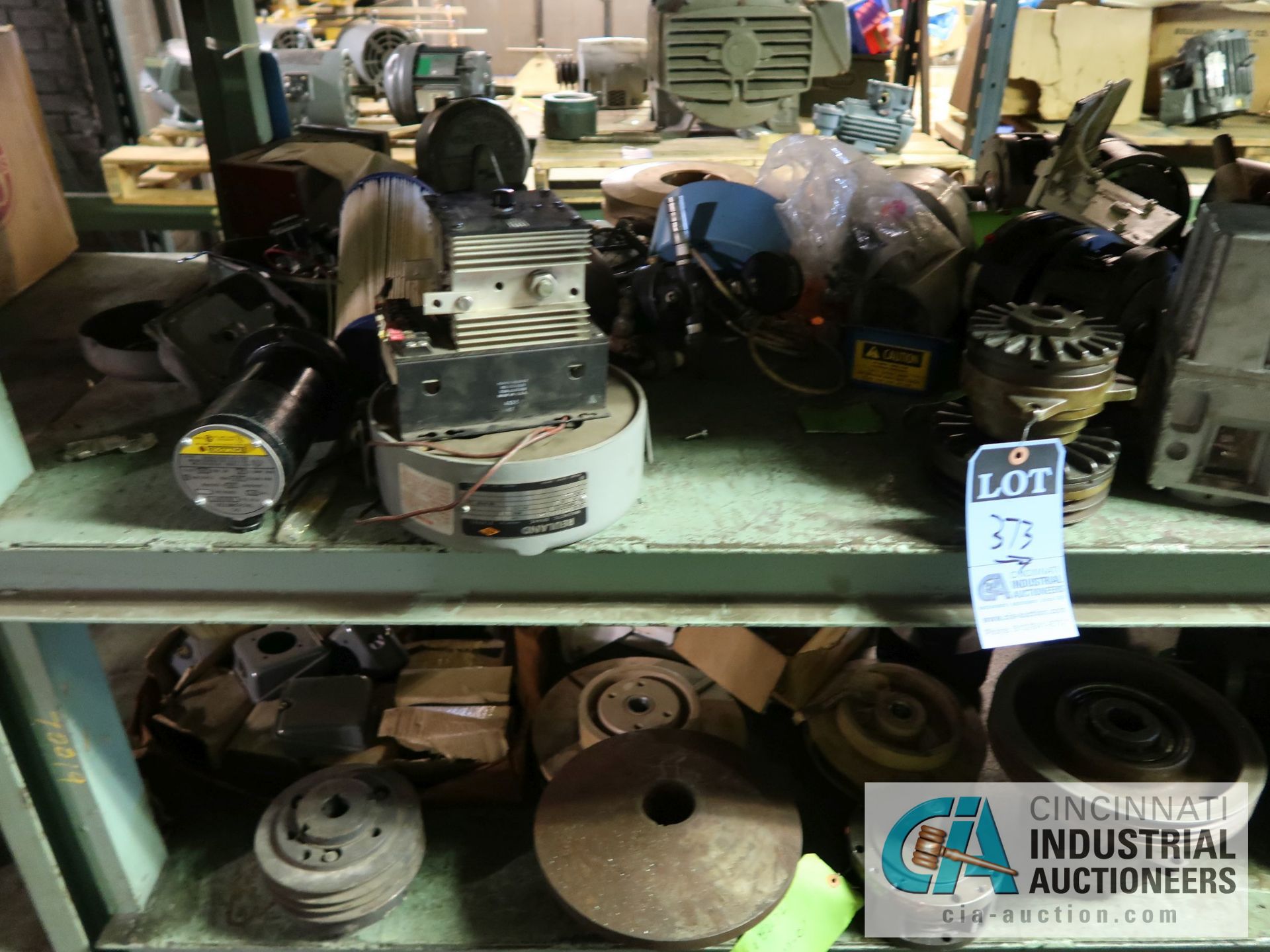 (LOT) MACHINE PARTS, COMPRESSORS, REDUCERS, GEARS, MOTORS, AND OTHER (4) SECTIONS RACK - Image 15 of 28