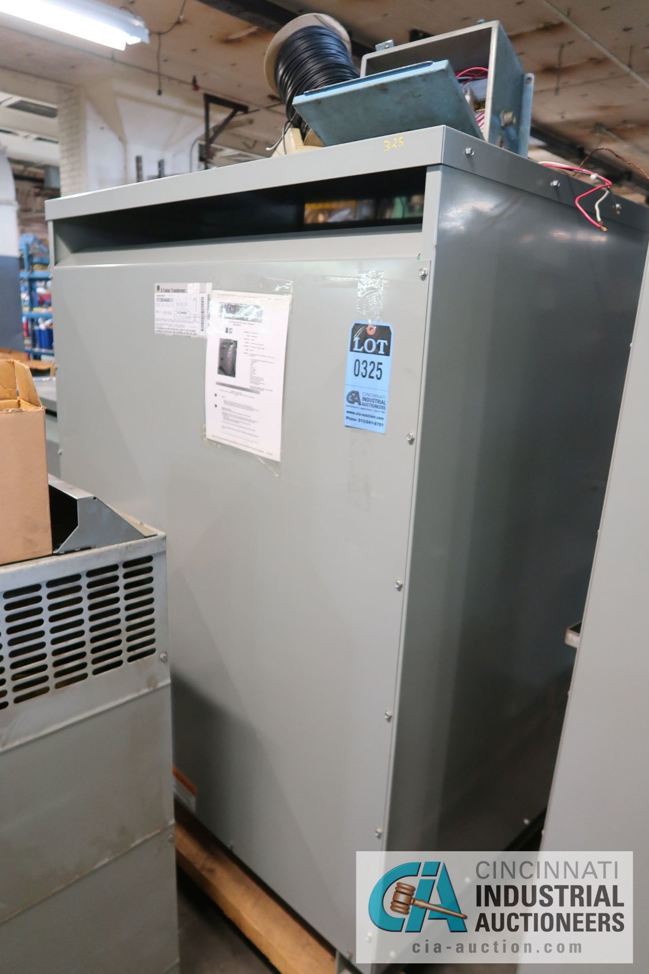 300 KVA GE TRANSFORMER, CAT NO. 9T23B3468G13