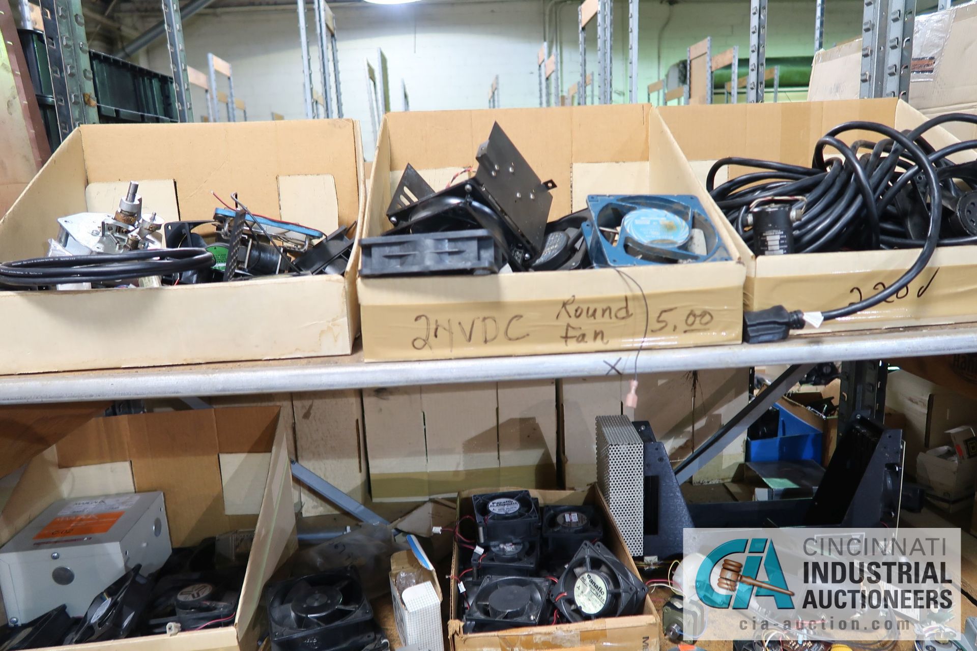 (LOT) LARGE QUANTITY OF COMPUTER FANS OF ALL SIZES ON (7) SECTIONS SHELVING - Image 13 of 27