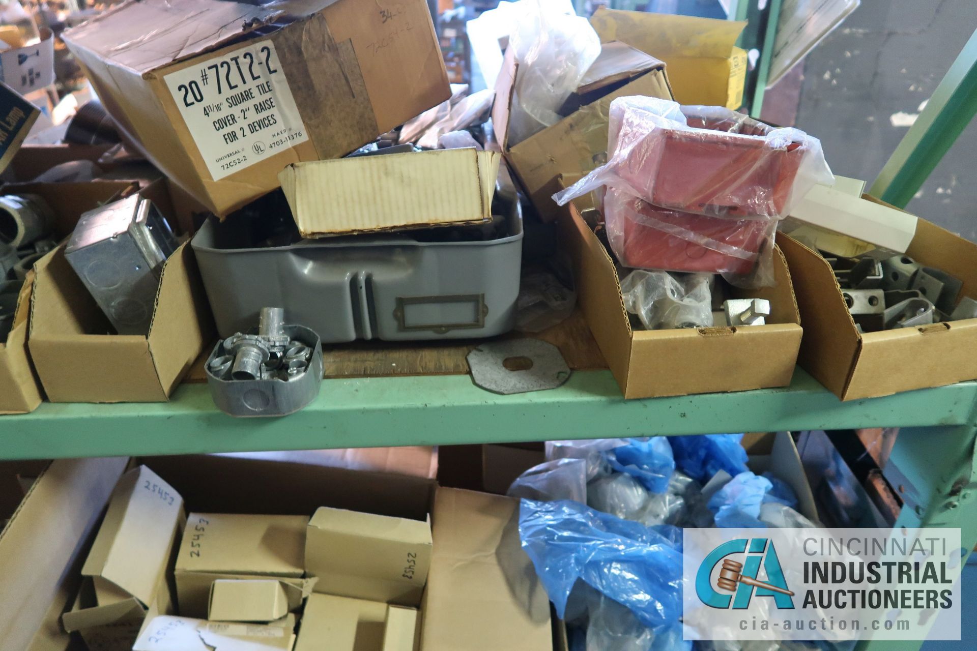 (LOT) CONTENTS OF (5) SECTIONS GREEN RACK AND STEEL TOTES - ALL ELECTRICAL CONTRACTORS ITEMS - - Image 47 of 47