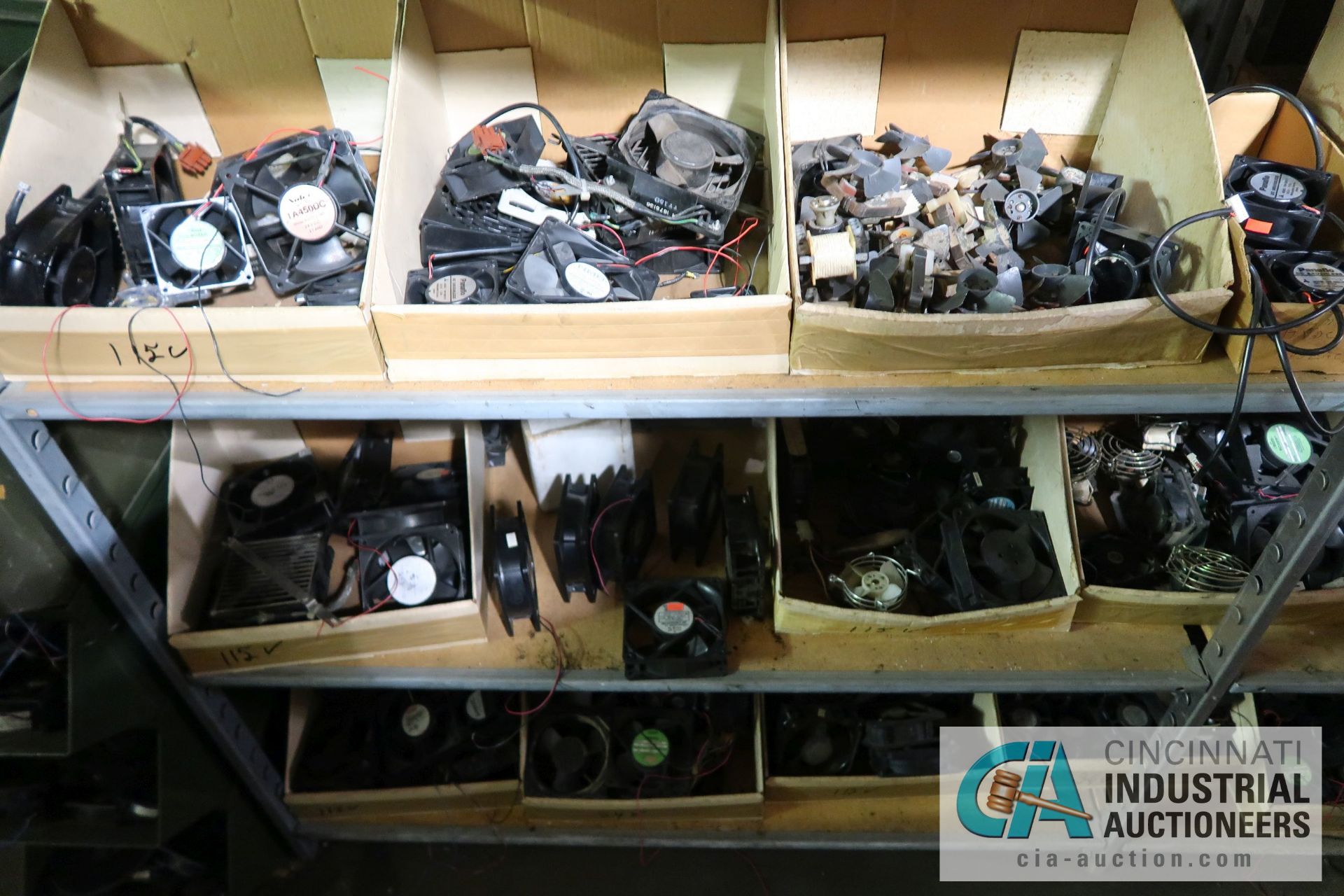 (LOT) LARGE QUANTITY OF COMPUTER FANS OF ALL SIZES ON (7) SECTIONS SHELVING - Image 13 of 21