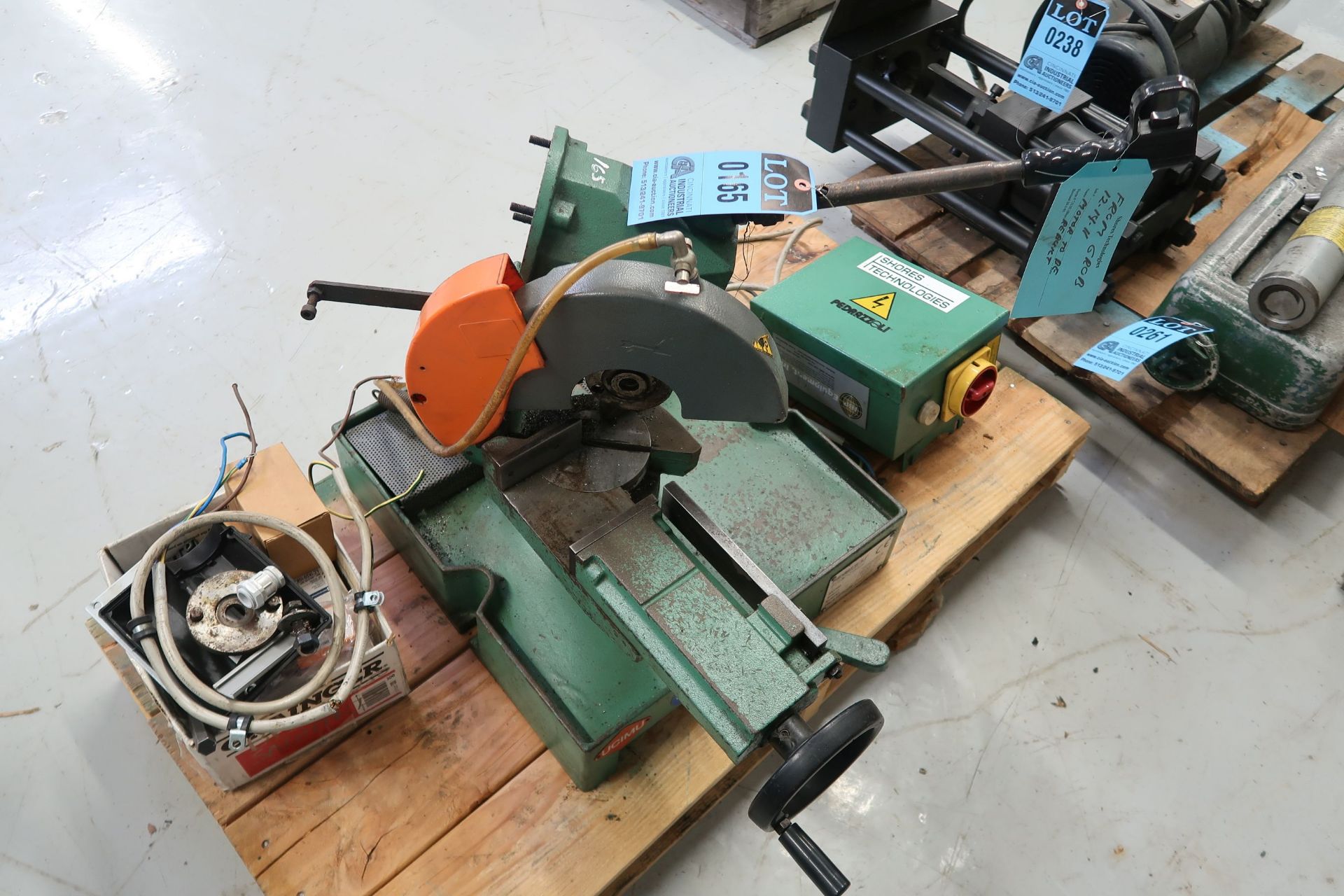BROWN MODEL 250 TABLE MOUNTED SAW (PARTS MACHINE) - Image 3 of 3