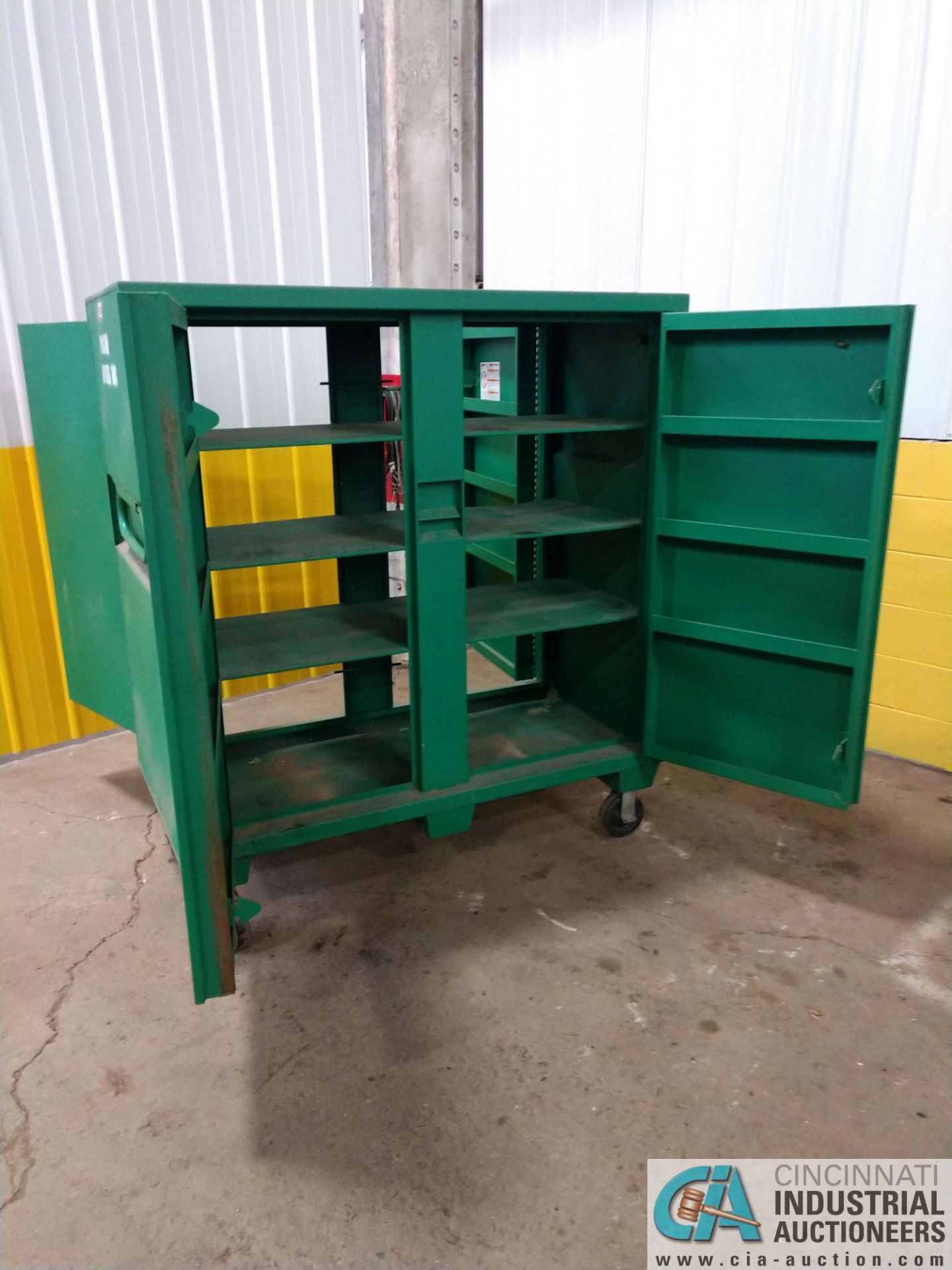30" X 60" X 67" GREENLEE PORTABLE JOBOX CABINET ON CASTERS **LOCATED AT 1400 OAK ST., TOLEDO, - Image 2 of 2