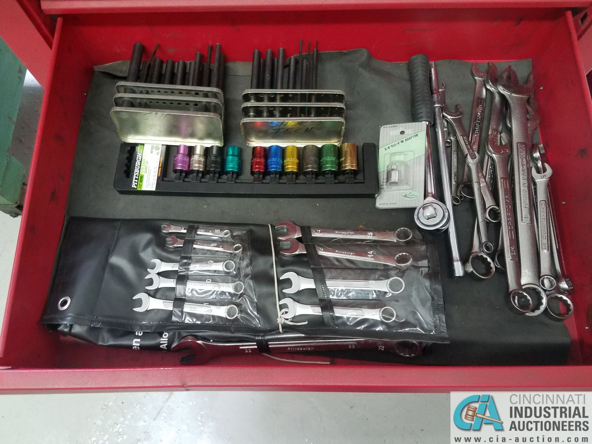 6-DRAWER US GENERAL PORTABLE TOOLBOX WITH CONTENTS; COMBO WRENCHES, SOCKETS, TRANSFER PUNCHES, - Image 4 of 4