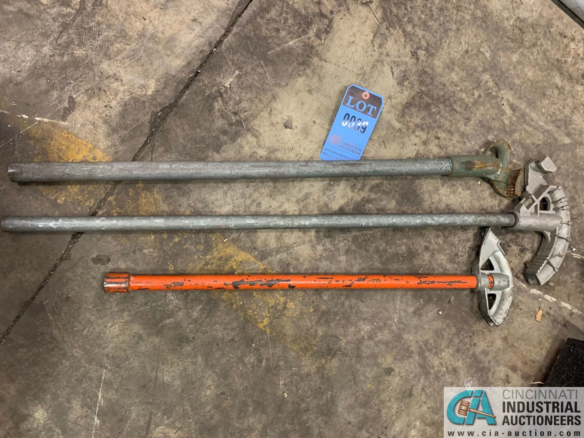 (LOT) (3) RIDGID HAND BENDERS 1/2" **LOCATED AT 1400 OAK ST., TOLEDO, OHIO**