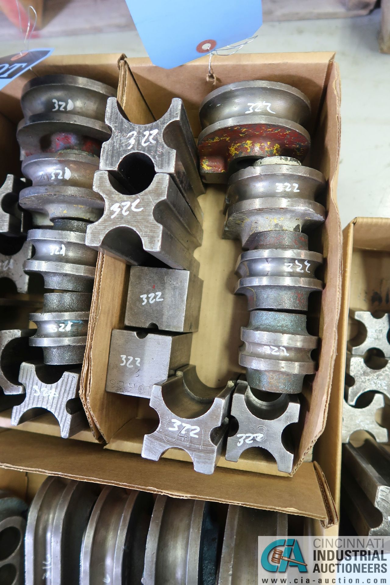 (LOT) TUBE BENDING TOOLING: (4) RADIUS BLOCKS 3/4" - 5/8" - 1/2" - 3/8", (6) CLAMP AND SLIDE BLOCKS