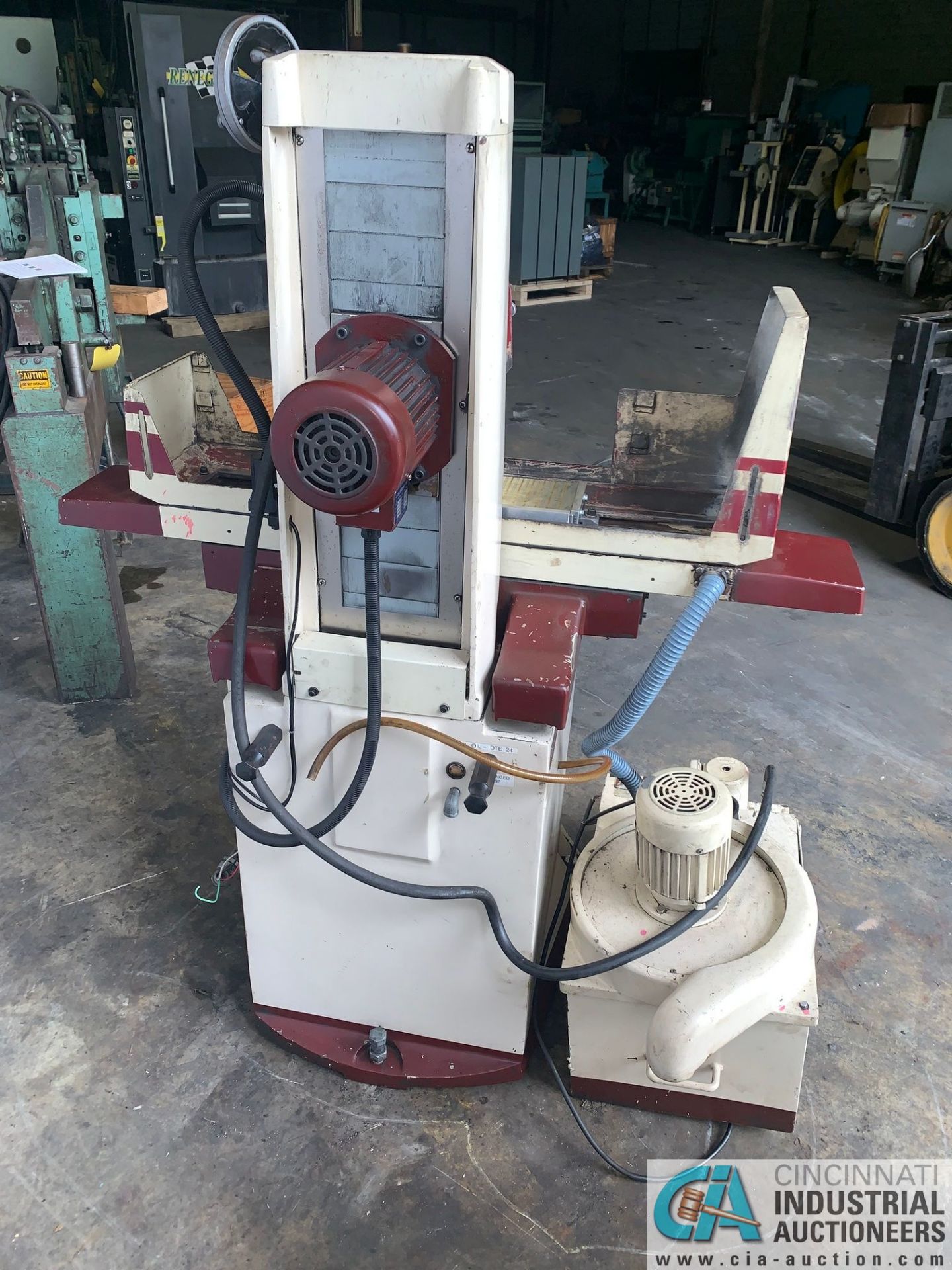 6" X 18" CHEVALIER FSG-618M HAND FEED BALL SCREW TABLE SURFACE GRINDER **LOCATED AT 1400 OAK ST., - Image 4 of 4