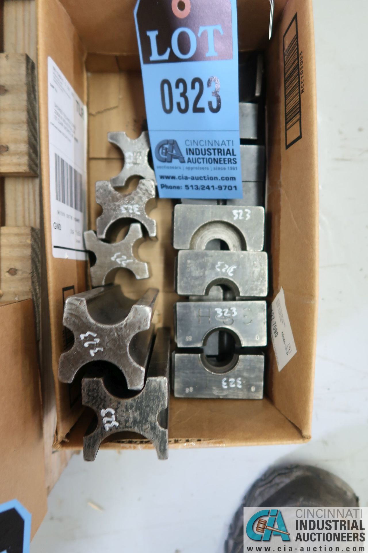 (LOT) ASSORTED TOOLING, FLARE CONE AND SLIDE BLOCKS