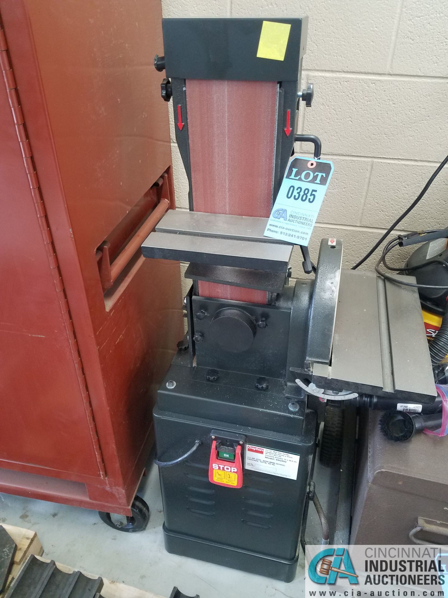 6" BELT / 12" DISC DAYTON COMBINATION SANDER