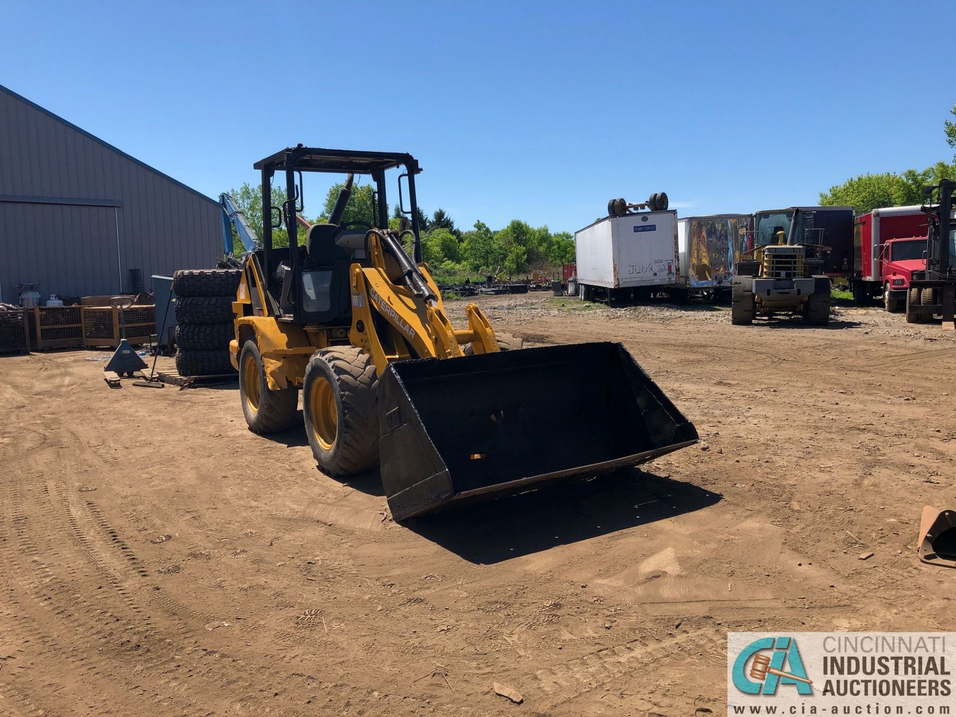 CATERPILLAR 906 ARTICULATED RUBBER TIRE LOADER, 74" BUCKET, S/N 6ZS00688 - Image 3 of 6