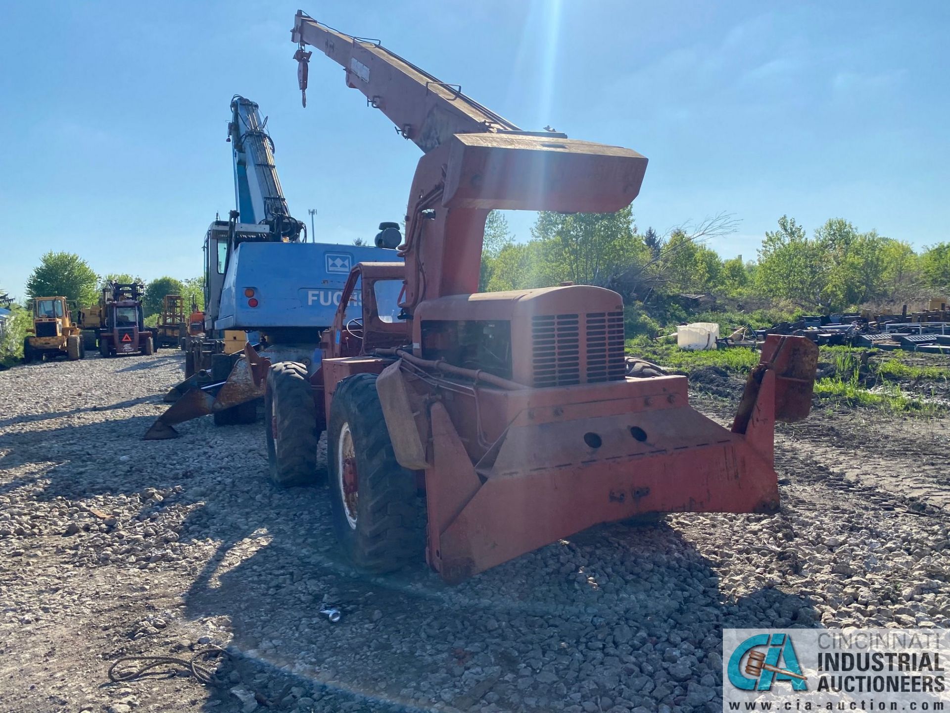 AUSTIN-WESTERN ROUGH TERRAIN CRANE, LP GAS, OUTRIGGERS; S/N M2204892 *NO LP TANKS - Image 7 of 12