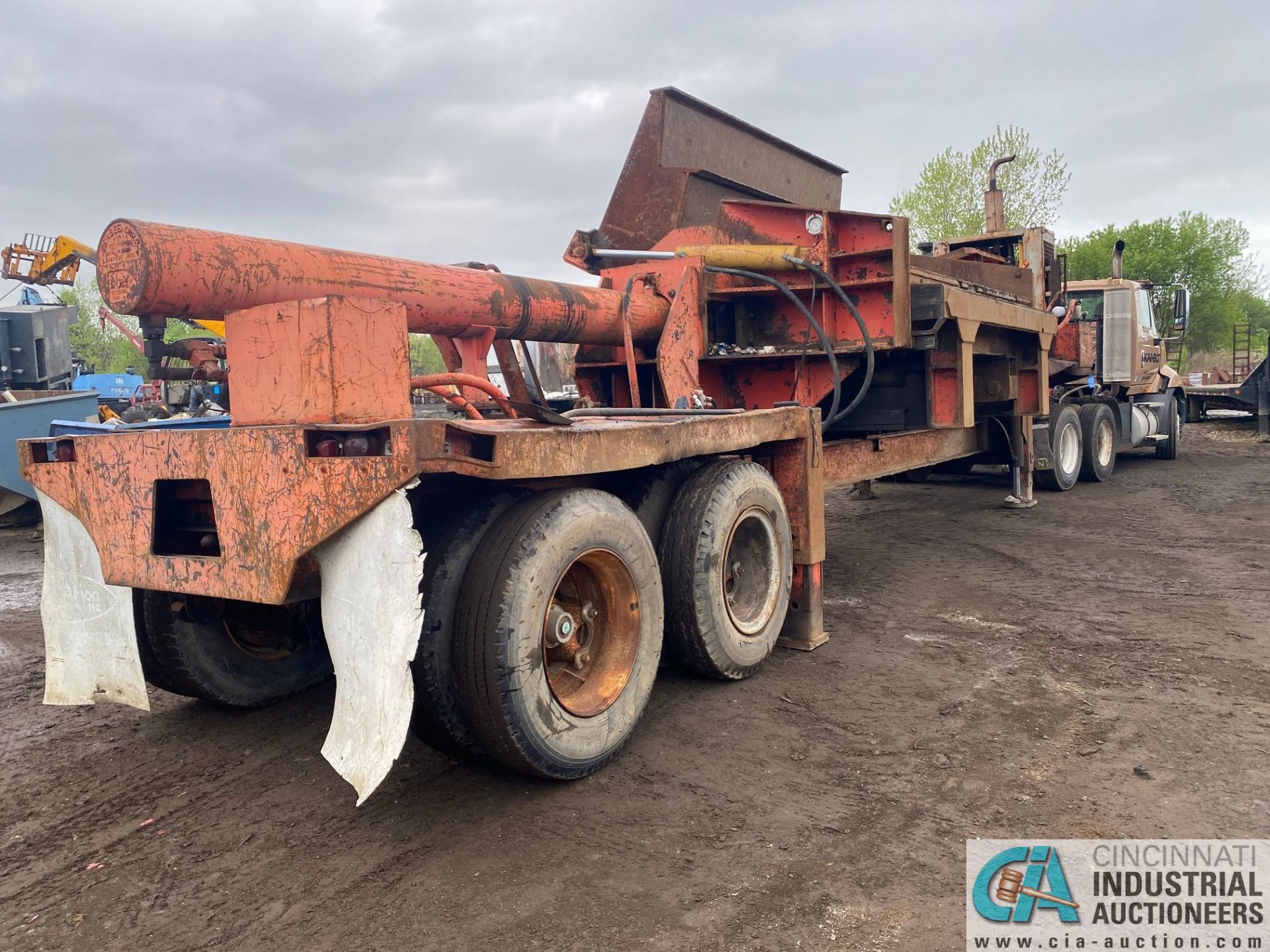 1995 AL JON MODEL 400 SCRAP BALER; S/N 12856, CUMMINS DIESEL ENGINE REMOTE CONTROL - Image 9 of 11