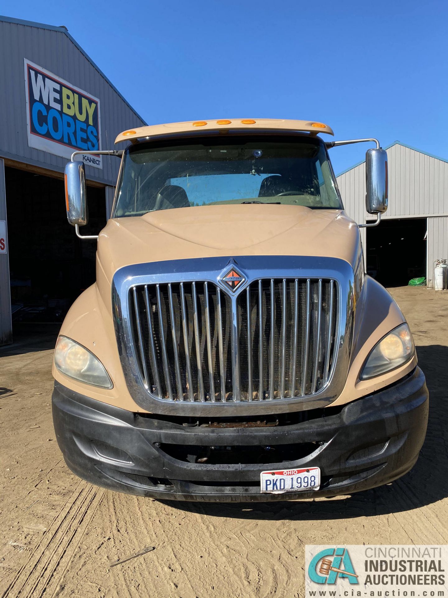 2011 INTERNATIONAL PROSTAR+113 6X4 ROAD TRACTOR, DAY CAB, 10-SPEED EATON FULLER TRANSMISSION, - Image 2 of 8