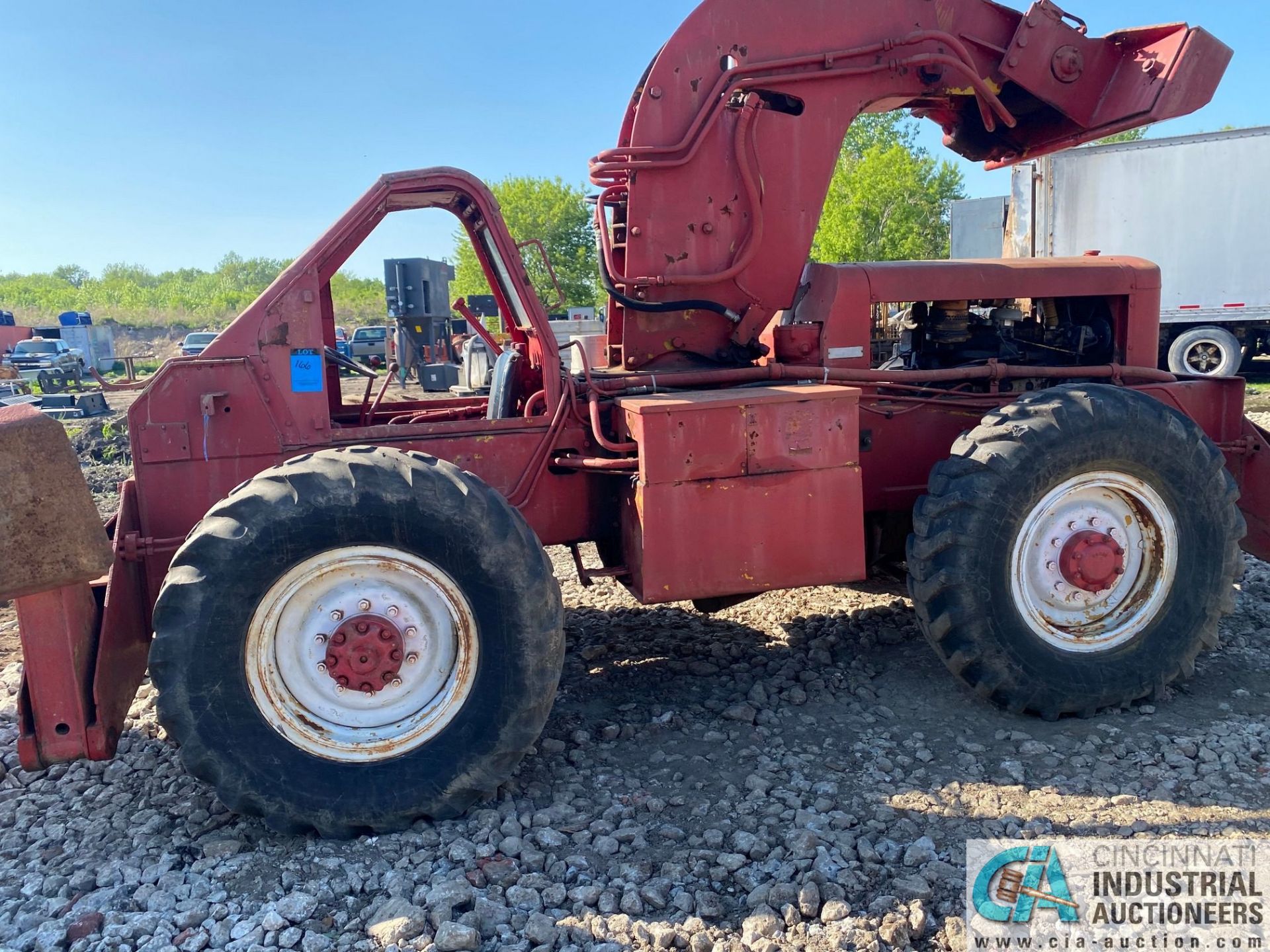 AUSTIN-WESTERN ROUGH TERRAIN CRANE, LP GAS, OUTRIGGERS; S/N M2204892 *NO LP TANKS - Image 3 of 12