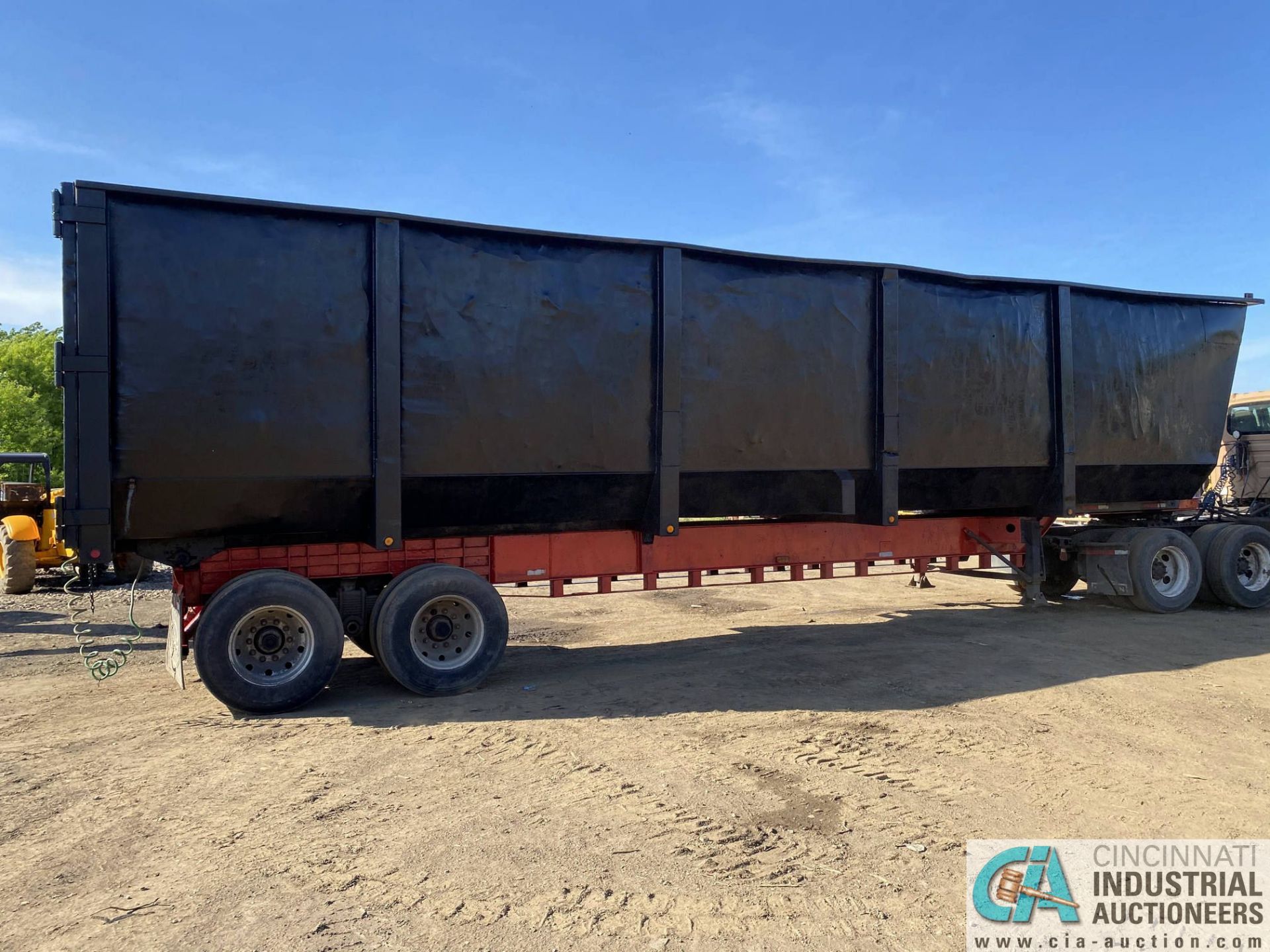 38' STRICK CROP OPEN TOP DUMP TRAILER, 8' SIDEWALLS; VIN # 216736 - Image 7 of 11