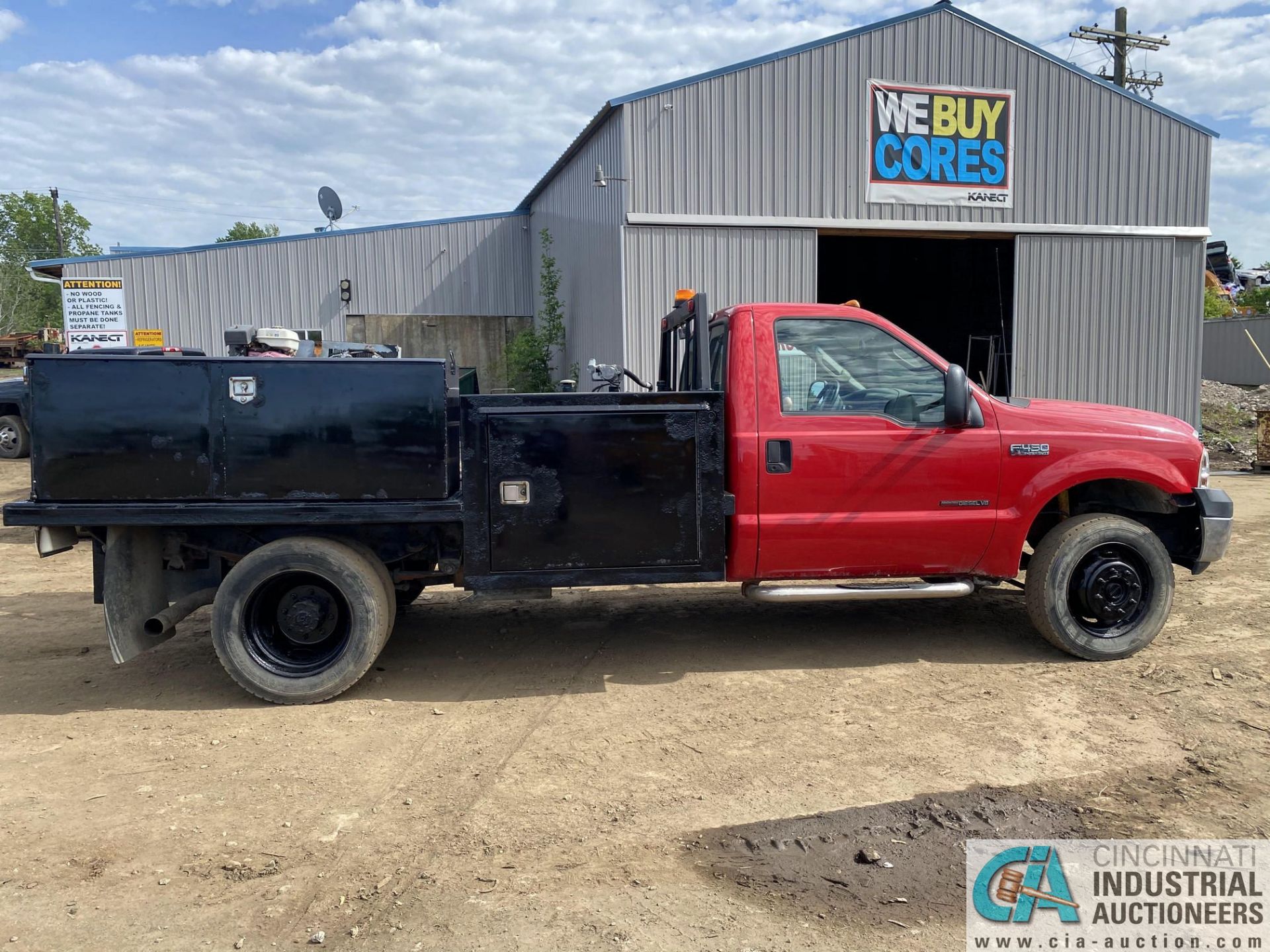 1999 FORD F450, 7.3 DIESEL 4X4 SERVICE TRUCK, MILES 292,503 - Image 3 of 9