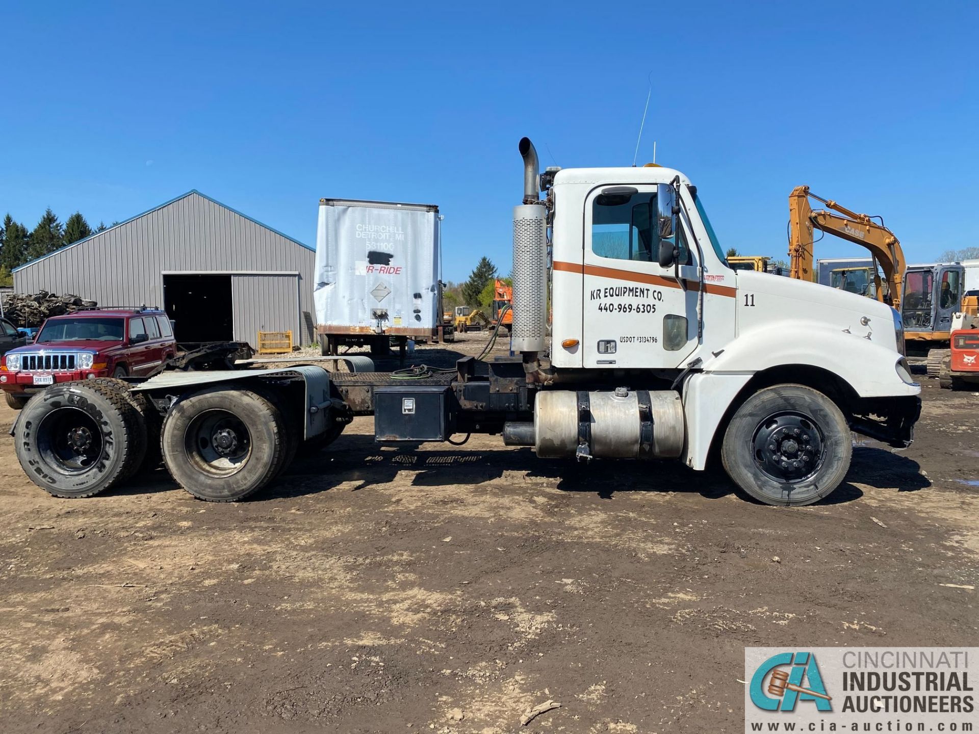 2004 FREIGHTLINER "COLUMBIA" ROAD TRACTOR, 410 HP MERCEDES BENZ M/N 0M460LACID781 DIESEL ENGINE,