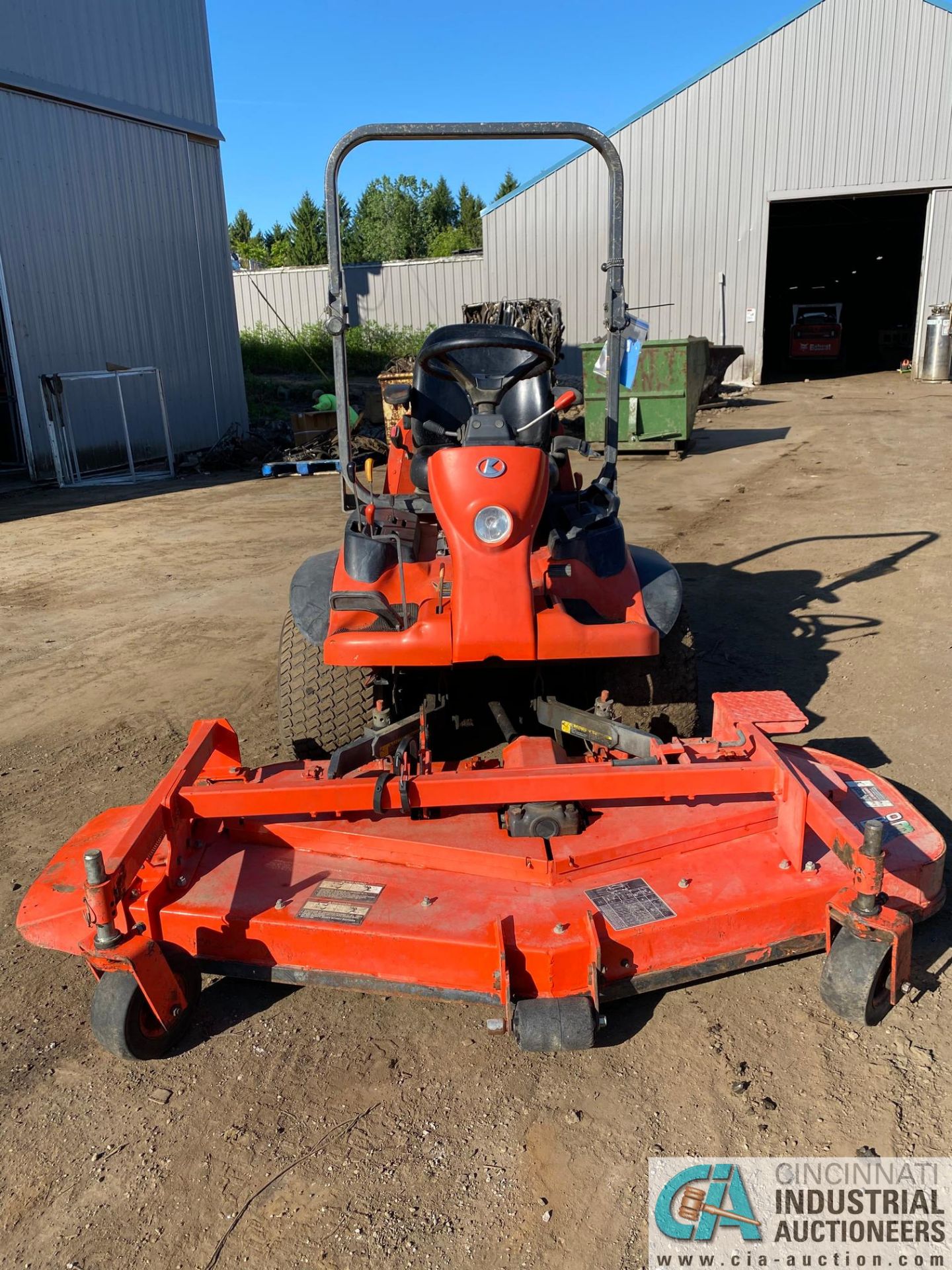 KUBOTA MODEL F3680 DIESEL POWERED 4-WHEEL DRIVE TRACTOR WITH 72" HIPRO3 FRONT MOUNTED MOWER - Image 3 of 7