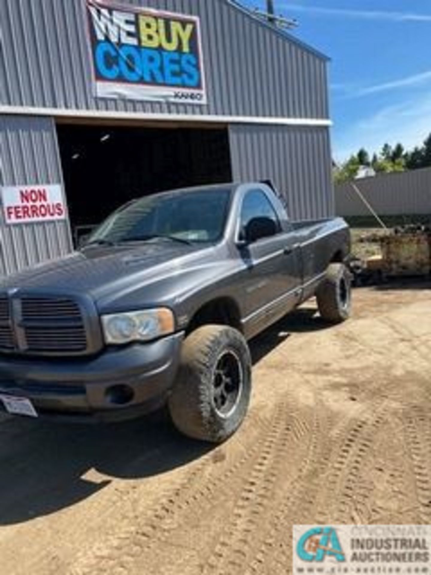 2004 DODGE 2500 4X4 GAS AUTOMATIC REGULAR CAB LONG BED TRUCK