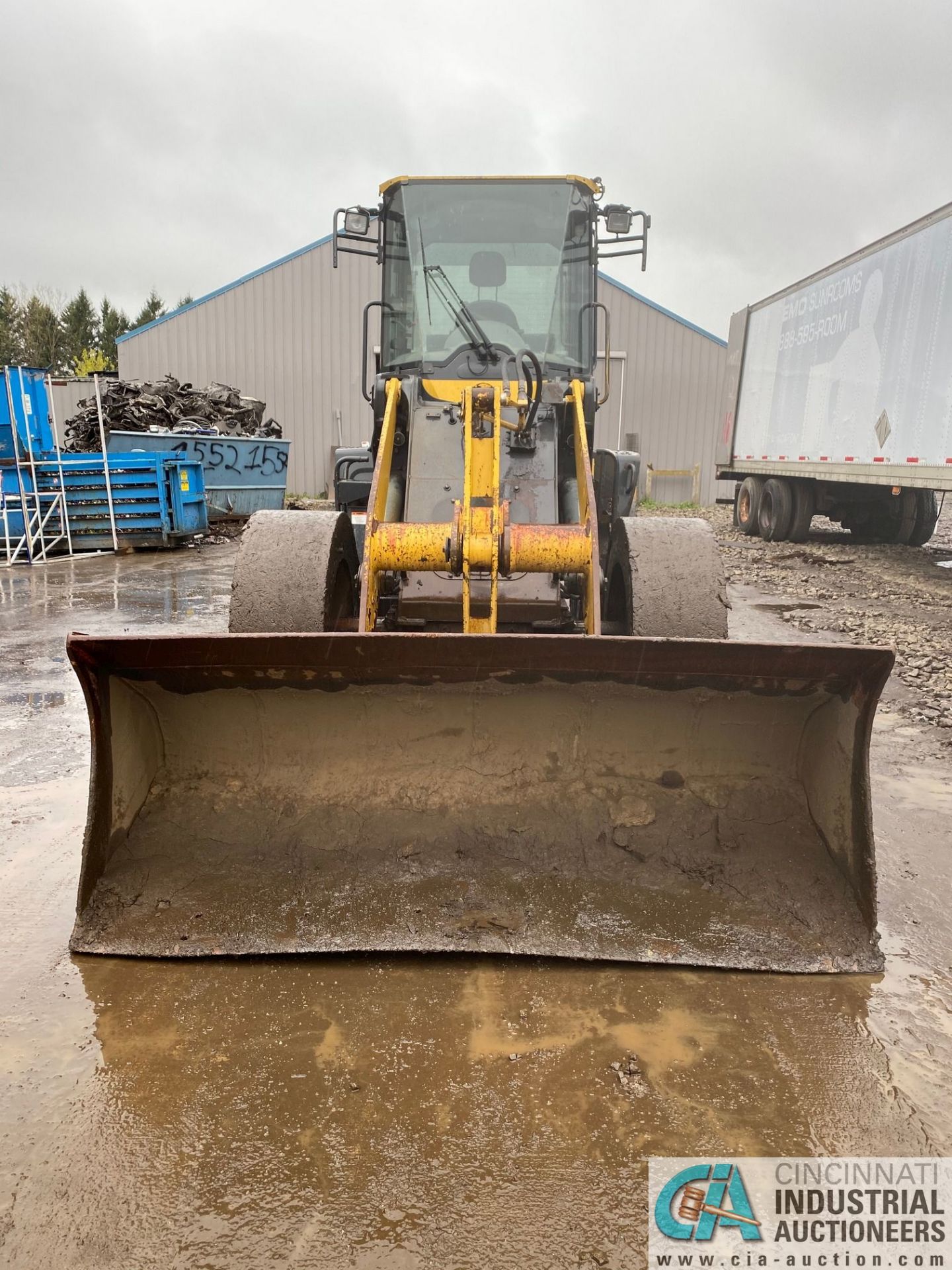 KOMATSU WA150-6 SOLID RUBBER TIRE LOADER, 94" BUCKET; S/N 80405, ID# KMTWA115V01080405,100HP. 6- - Image 2 of 11