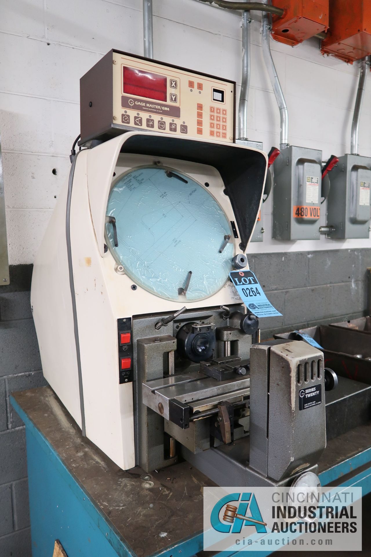 14" GAGE MASTER SERIES 20 OPTICAL COMPARATOR - Image 2 of 8