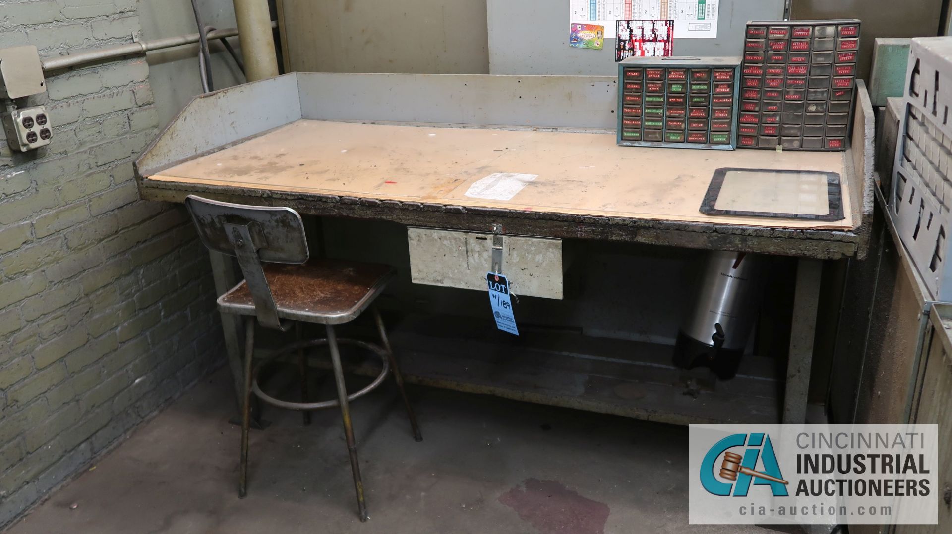 (LOT) BENCH & (8) CABINETS W/ MISC. TOOLING & HARDWARE - Image 7 of 9