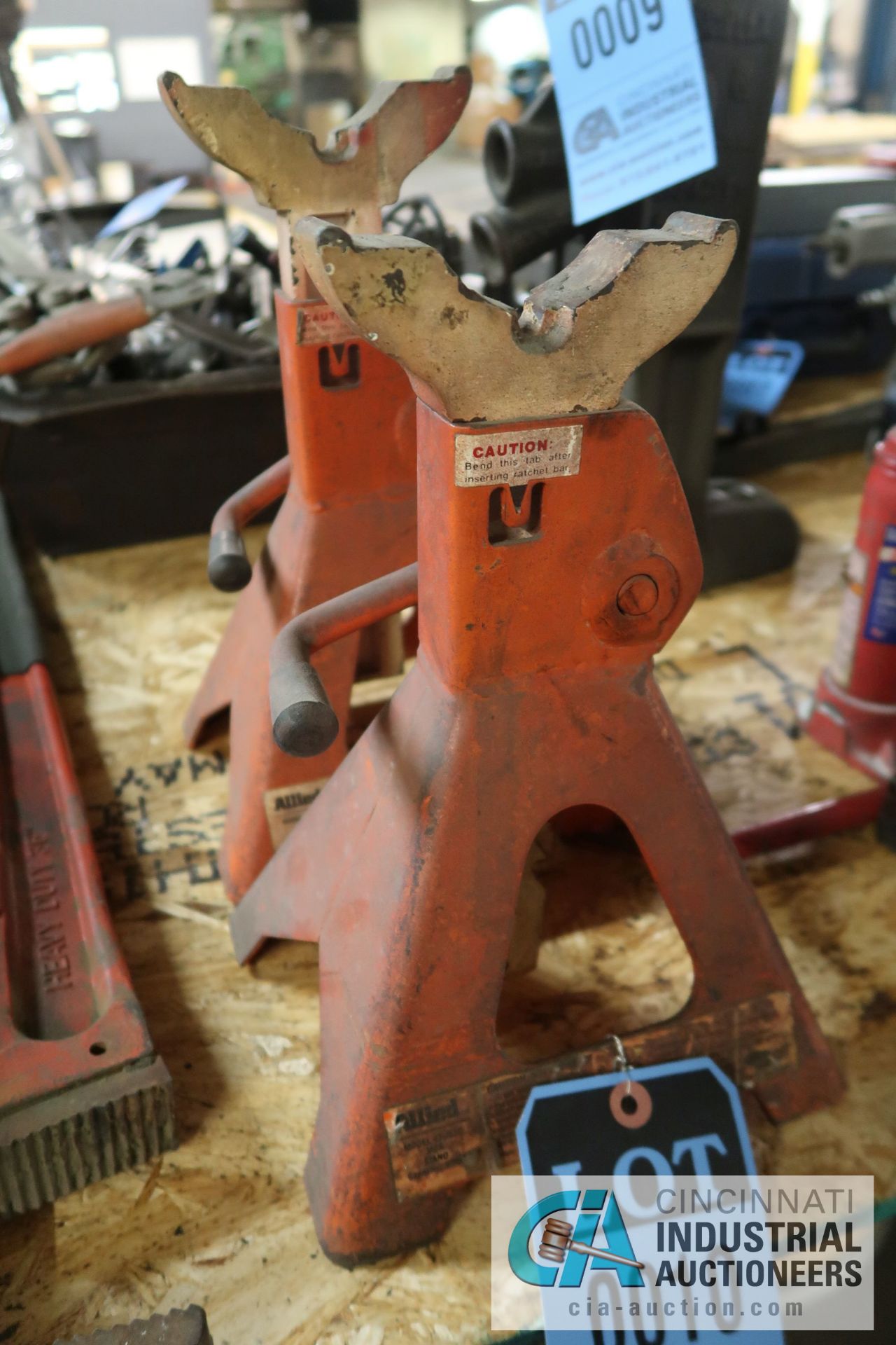 3 TON ALLIED JACK STANDS - Image 2 of 2