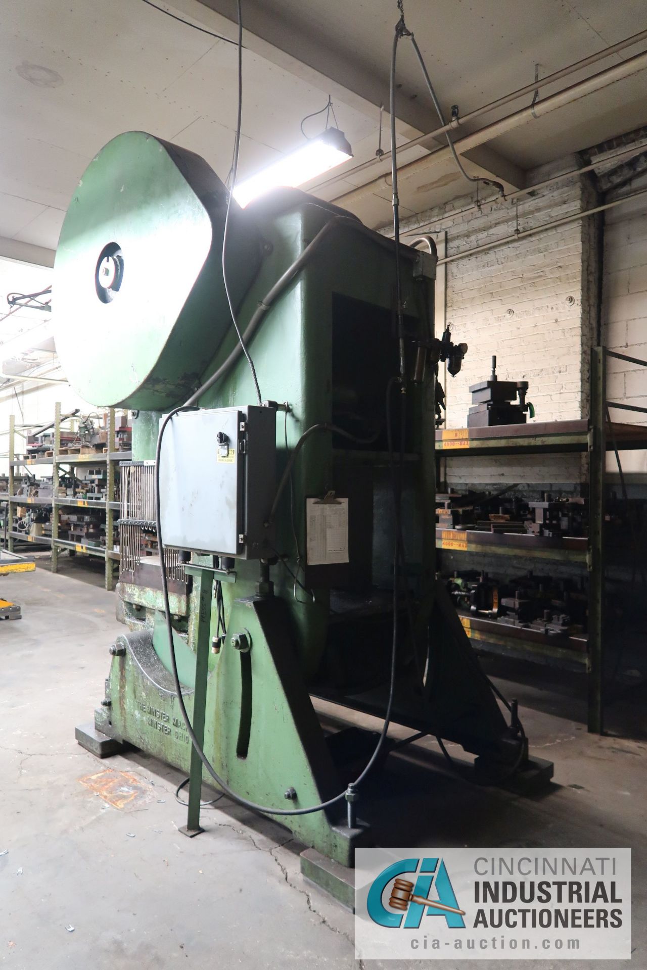 88 TON MINSTER MODEL 8 OBI PRESS; S/N 6785-L, 8" STROKE, 3-1/2" ADJ., 26" x 40" BED, 14" SHUT - Image 3 of 15