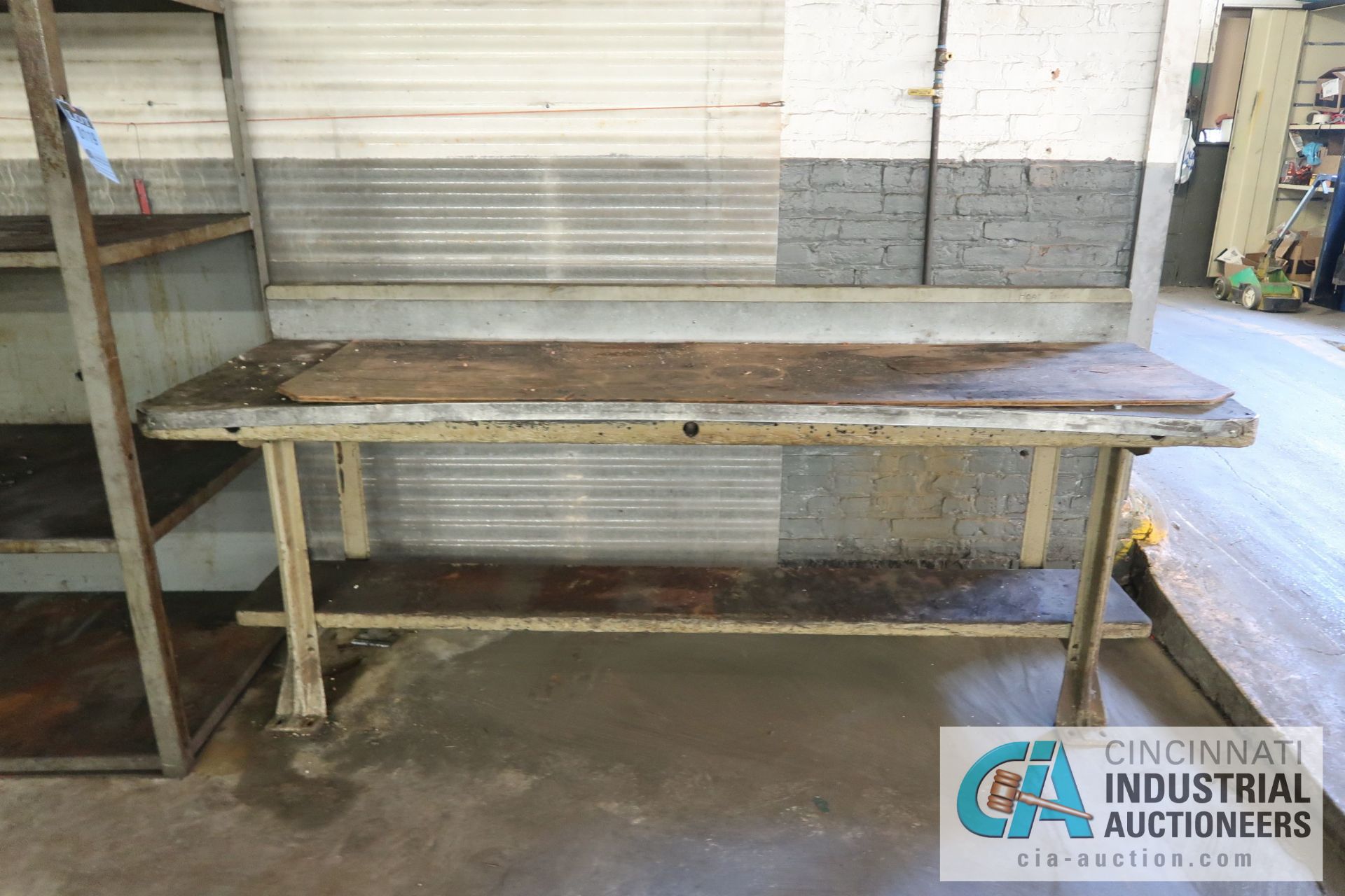 (LOT) HEAVY DUTY STEEL TABLE & SHELF - Image 2 of 4