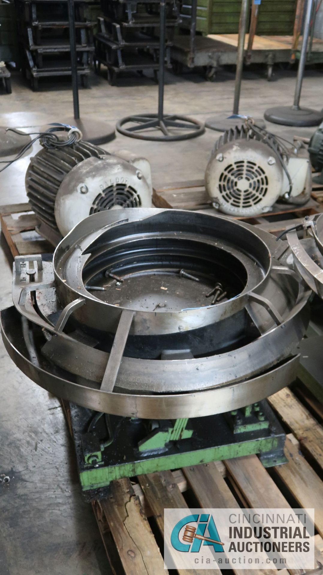 28" VIBRATORY BOWL