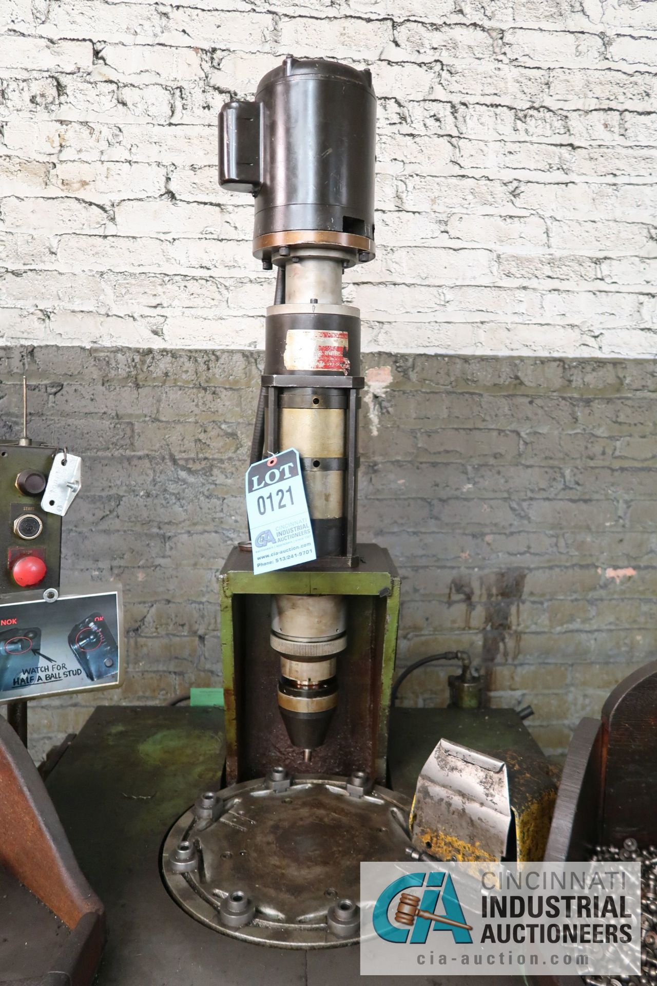 HYDRAULIC INSERTION PRESS W/ 8-STATION CAROUSEL & FOOT PEDAL - Image 5 of 5