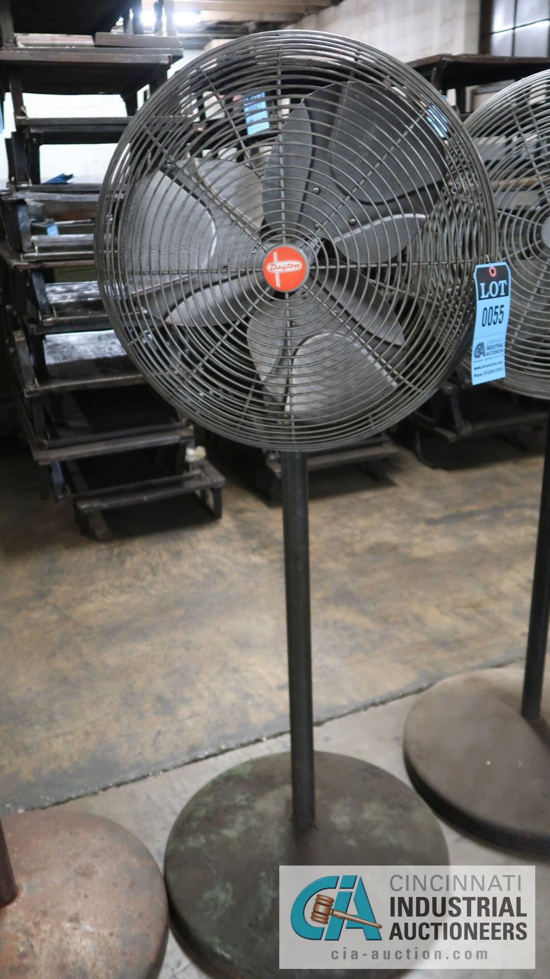 20" PEDESTAL AIR CIRCULATOR