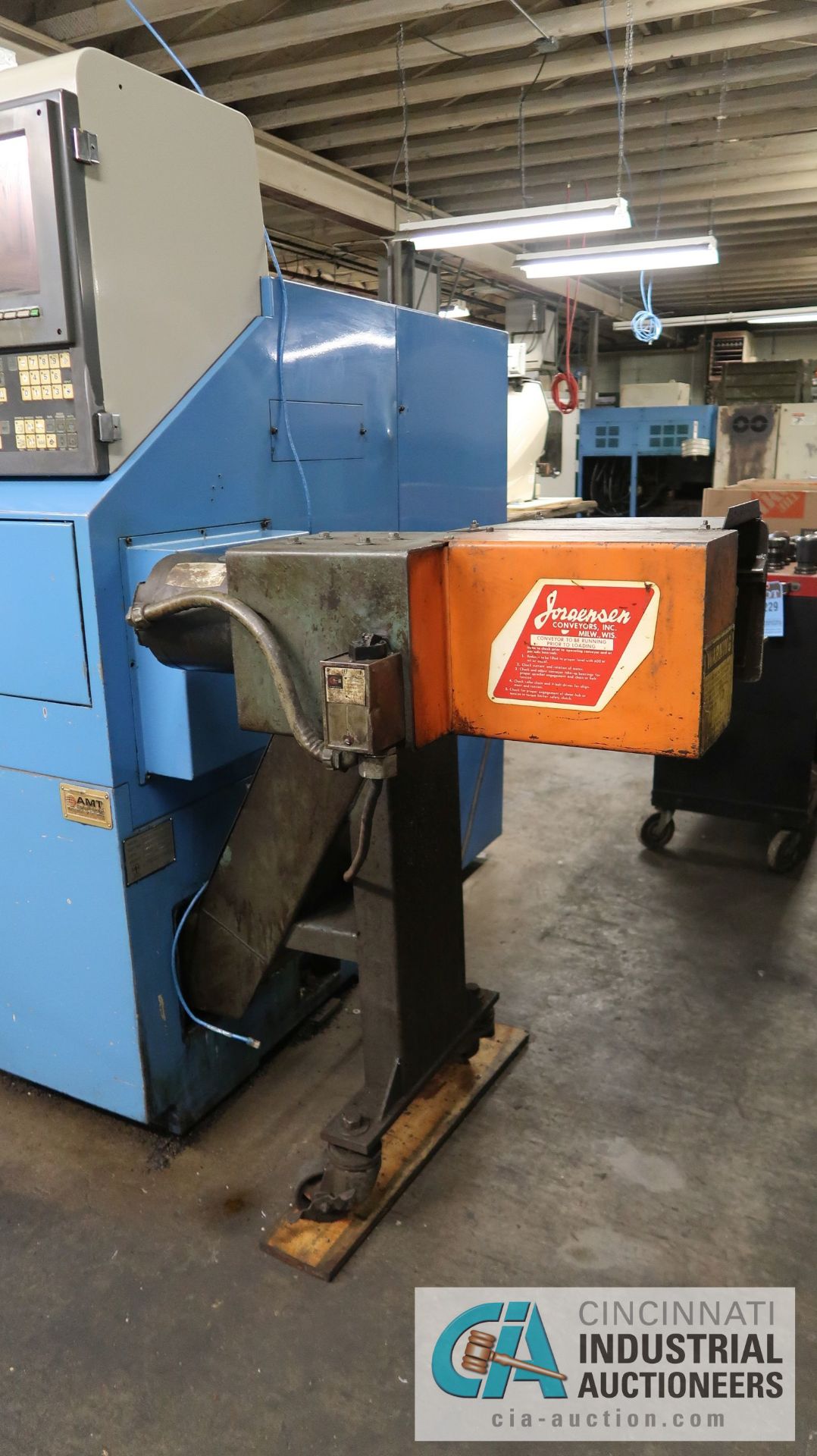 MAZAK MODEL 15N CNC TURNING CENTER; S/N 107807, 8" CHUCK, TAILSTOCK, MAZATROL T32-2 CONTROL - Image 19 of 20