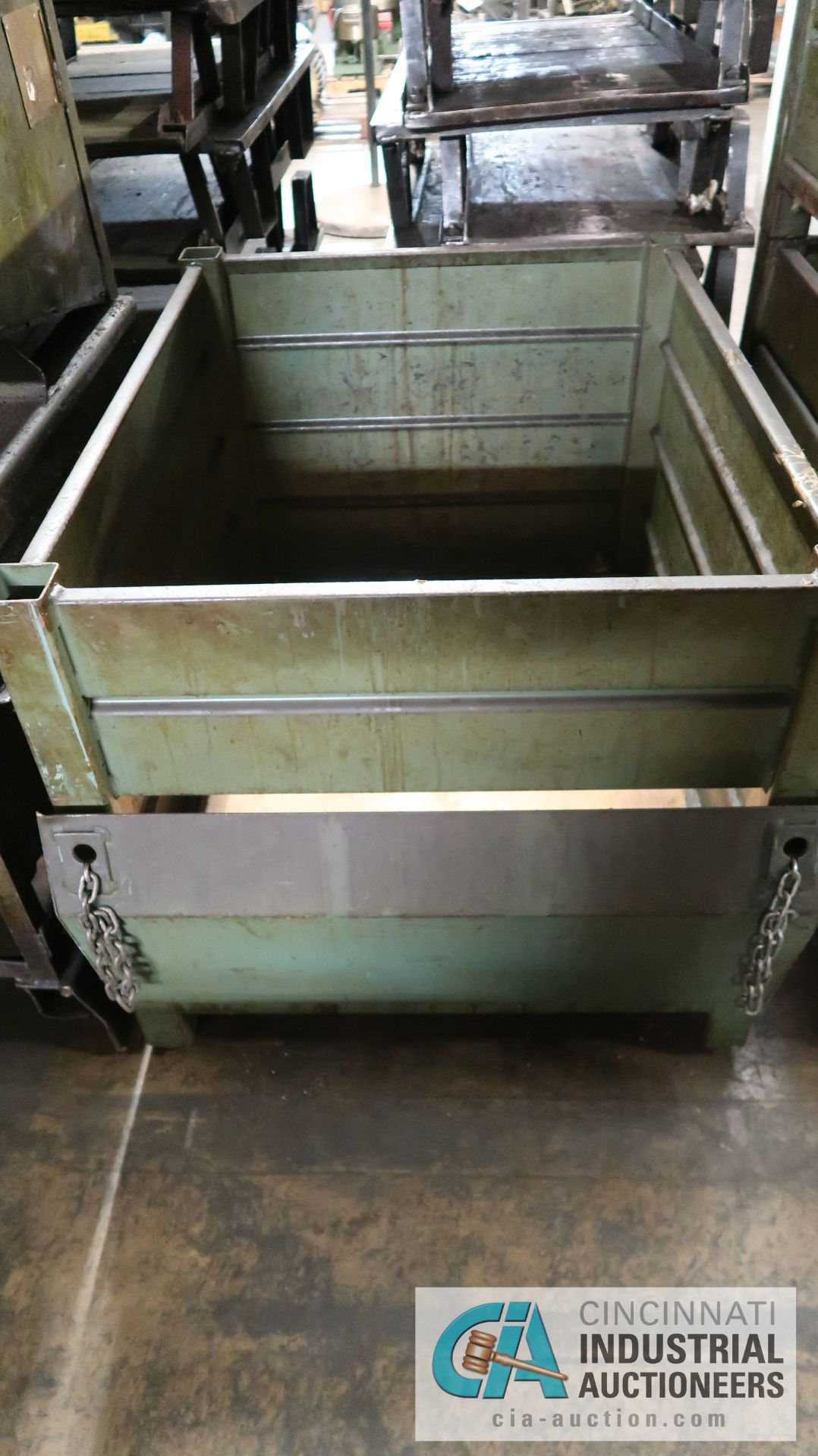 39" X 31" X 30" STACKABLE CORRUGATED STEEL BINS W/ END DUMPERS - Image 4 of 4