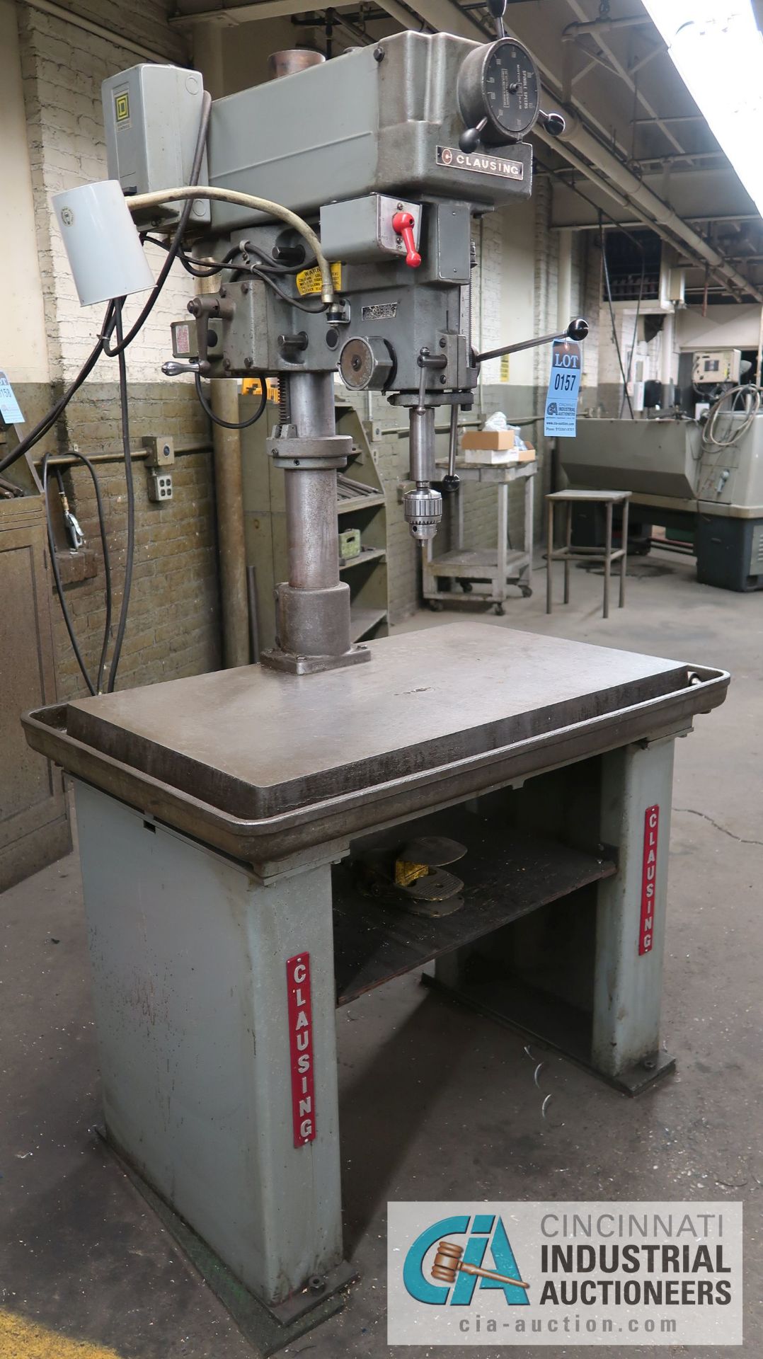 20" CLAUSING MODEL 2286 PRODUCTION TABLE DRILL; S/N 524108, SPINDLE SPEED: 150 - 2,000 RPM - Image 2 of 5